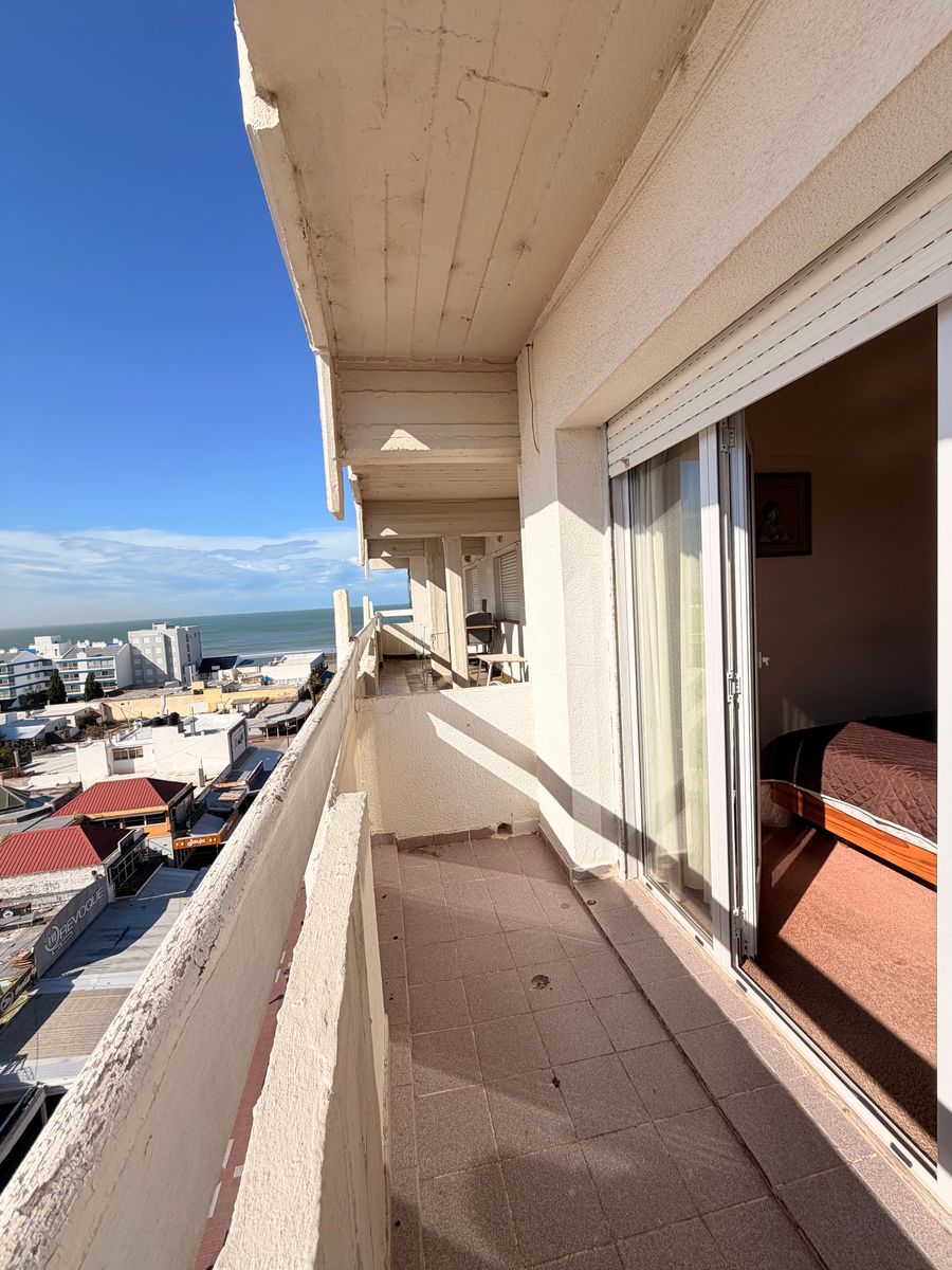 DEPARTAMENTO 3 DORMITORIOS CON EXCELENTE VISTA — foto 3