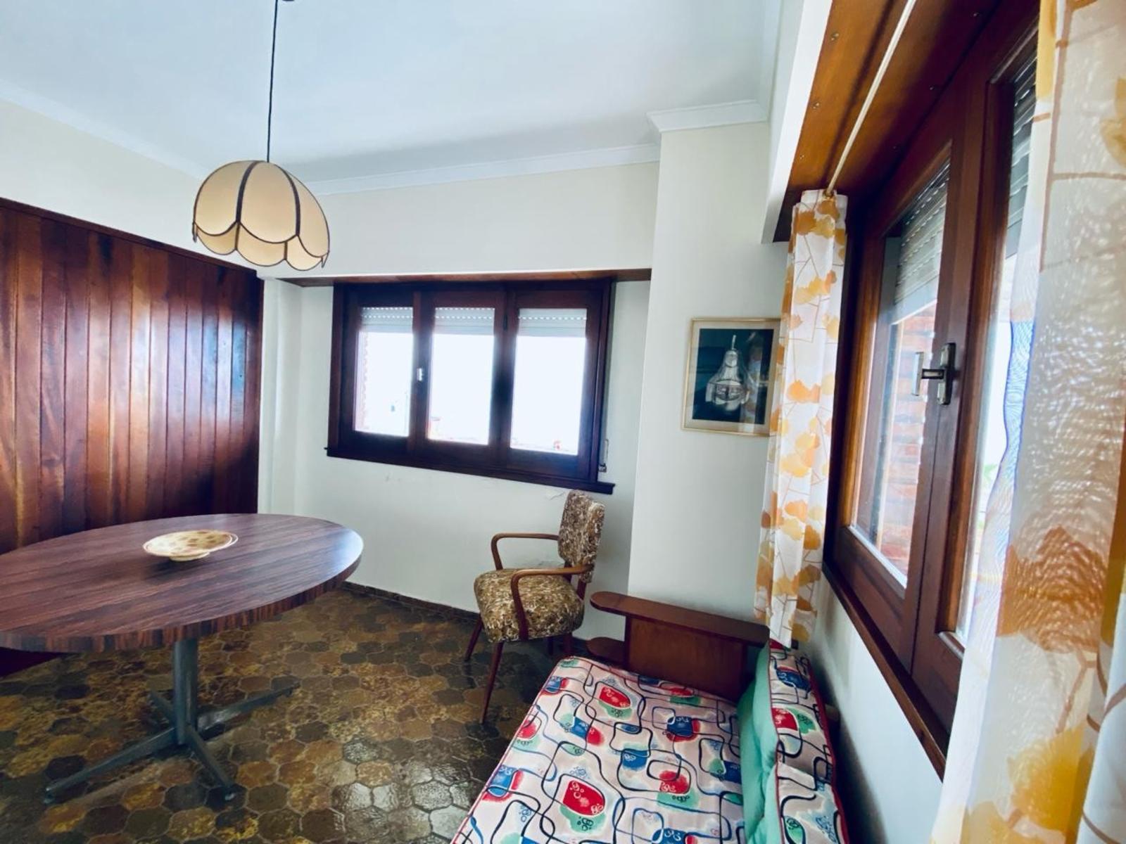 IMPECABLE DEPARTAMENTO 4 DORMITORIOS FRENTE AL MAR - 17