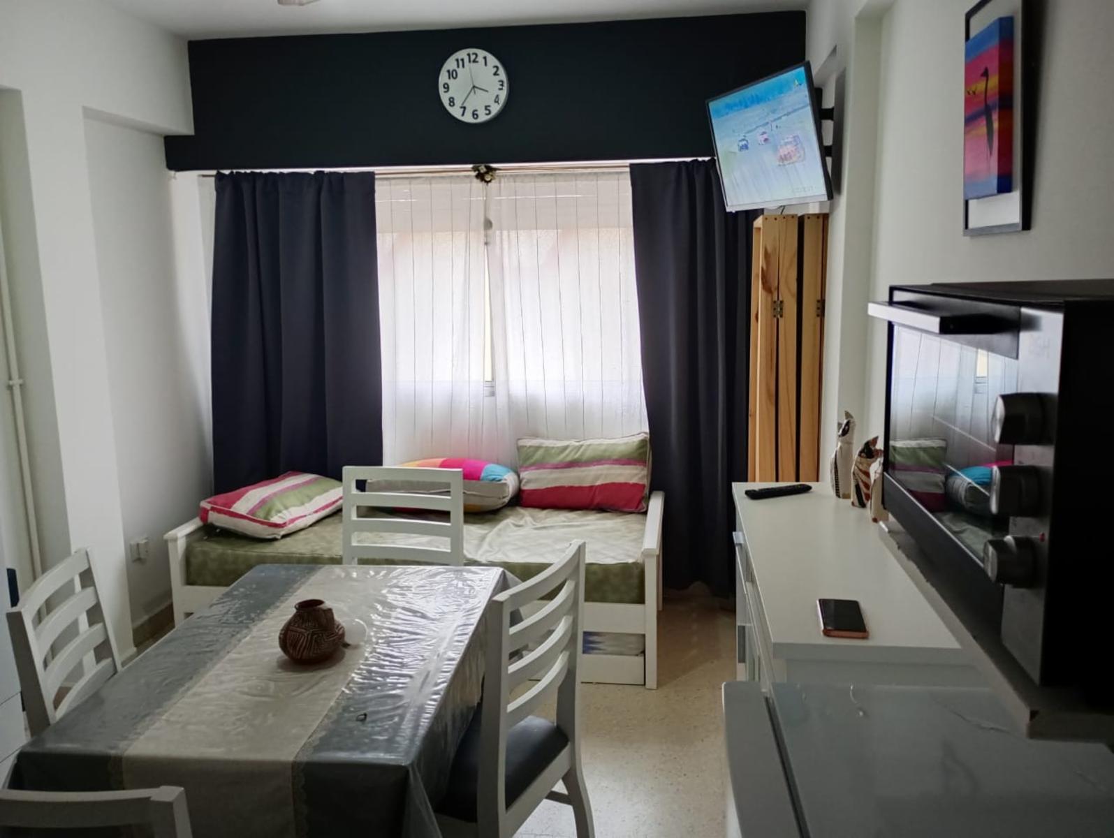DEPARTAMENTO CENTRICO PARA 4 PERSONAS - 1