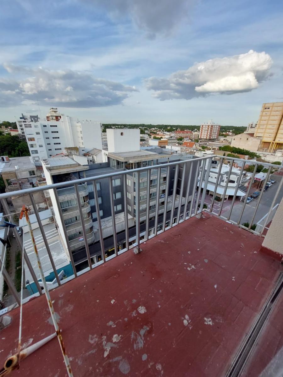 DEPARTAMENTO CENTRICO 2 DORMITORIOS - 13