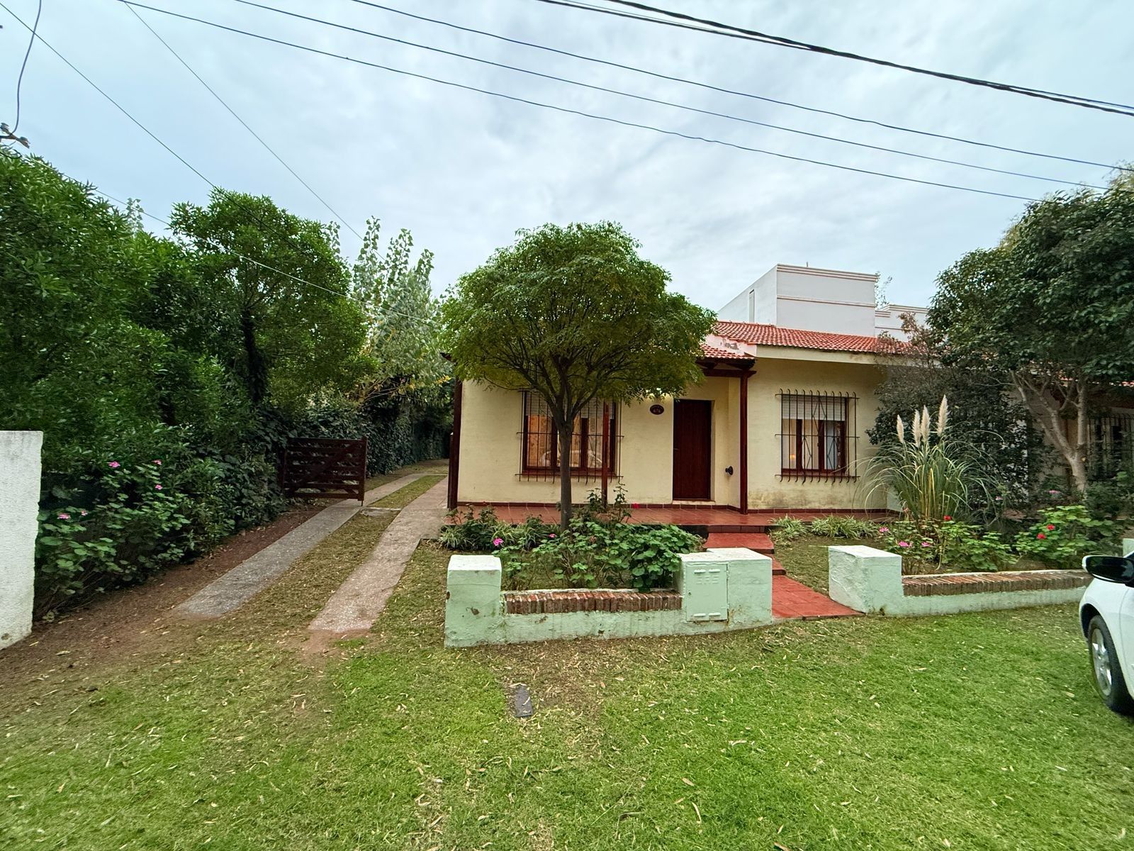 OPORTUNIDAD DE INVERSION: DOS CASAS EN CONJUNTO