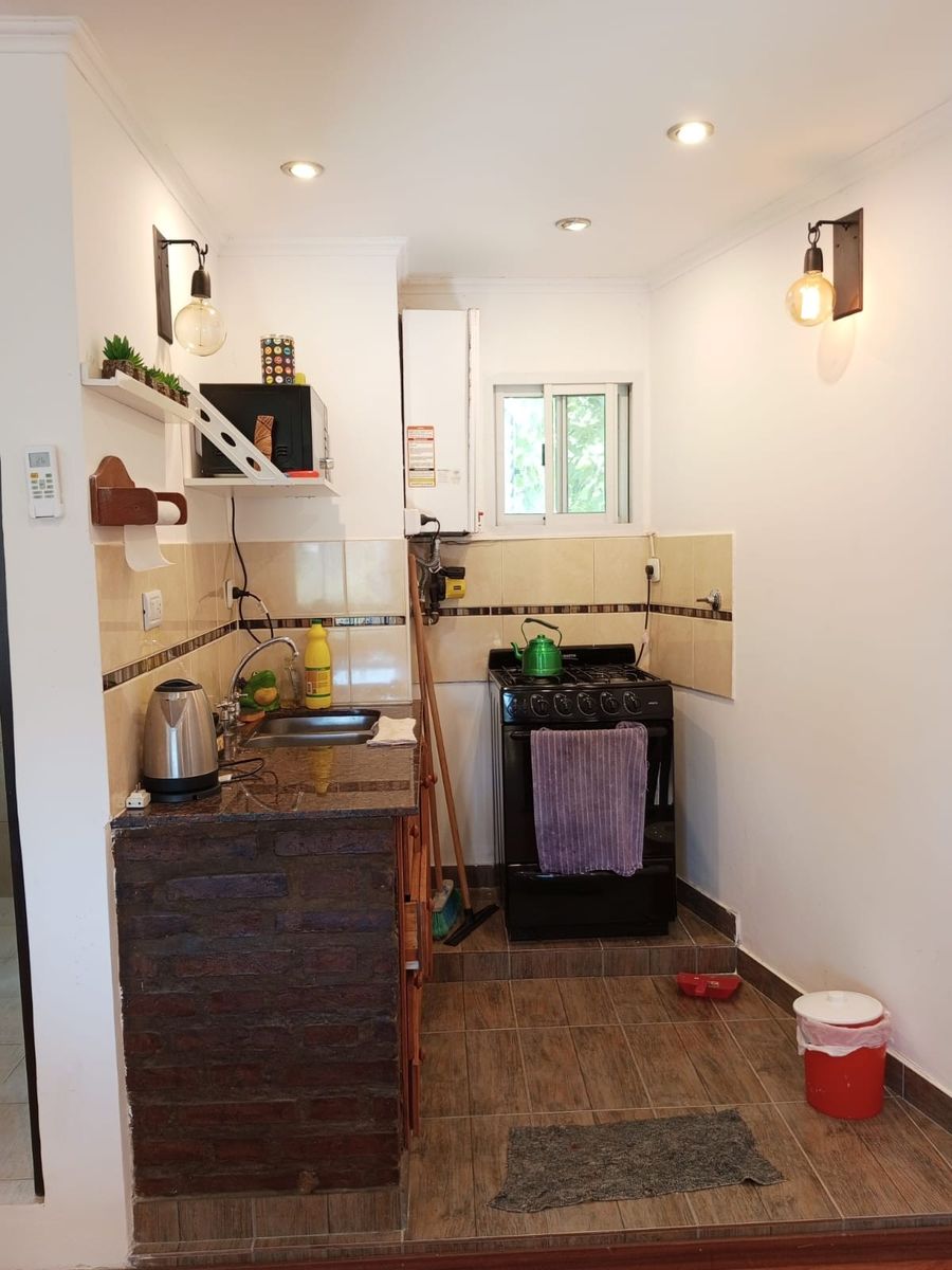 CASA CON DEPARTAMENTO EN BARRIO PARQUE DUFOUR — foto 4
