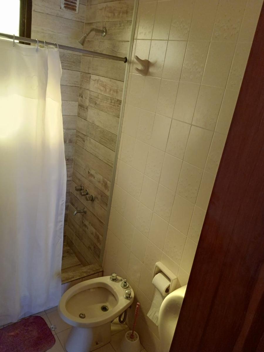 CASA CON DEPARTAMENTO EN BARRIO PARQUE DUFOUR — foto 13