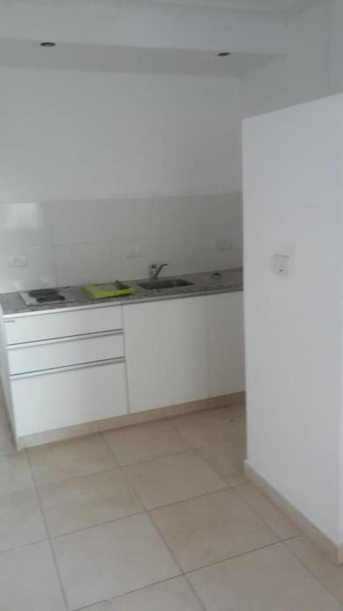 OPORTUNIDAD INVERSORES EXCELENTE DEPARTAMENTO 1D CON RENTA — foto 2