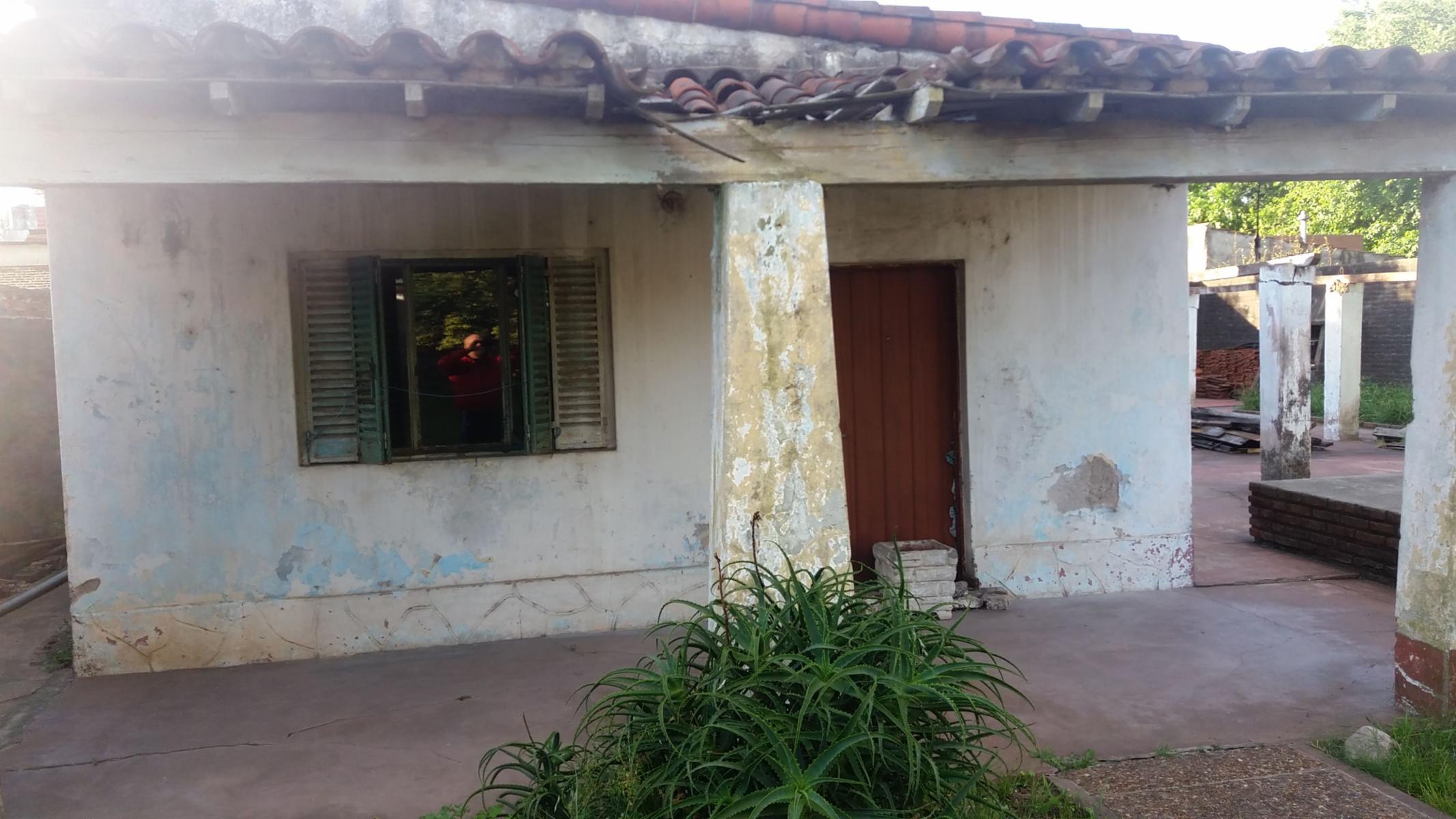 CHALET "A RECICLAR" SOBRE IMPORTANTE TERRENO. — foto 7