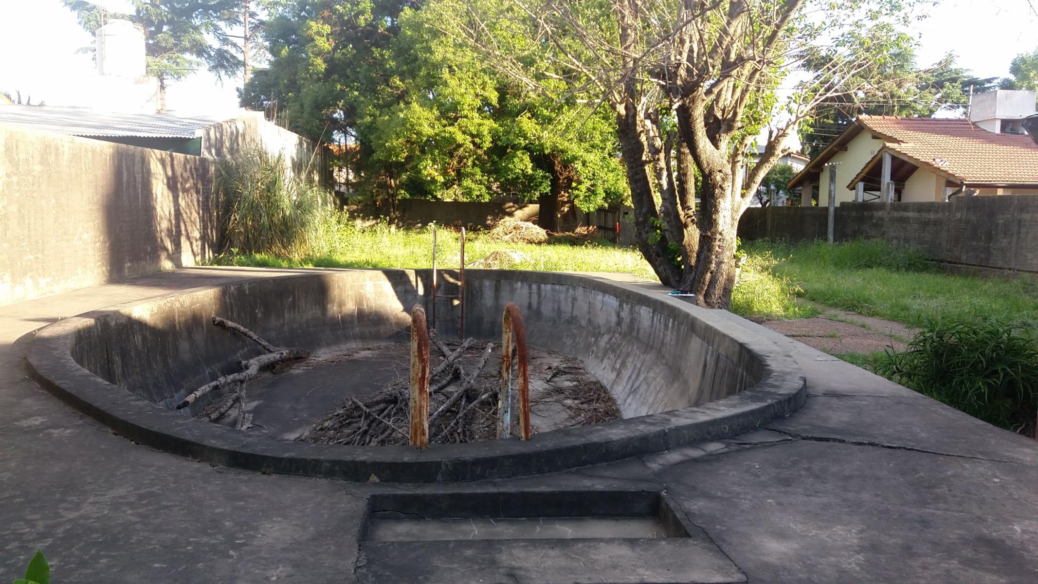 CHALET "A RECICLAR" SOBRE IMPORTANTE TERRENO. — foto 9