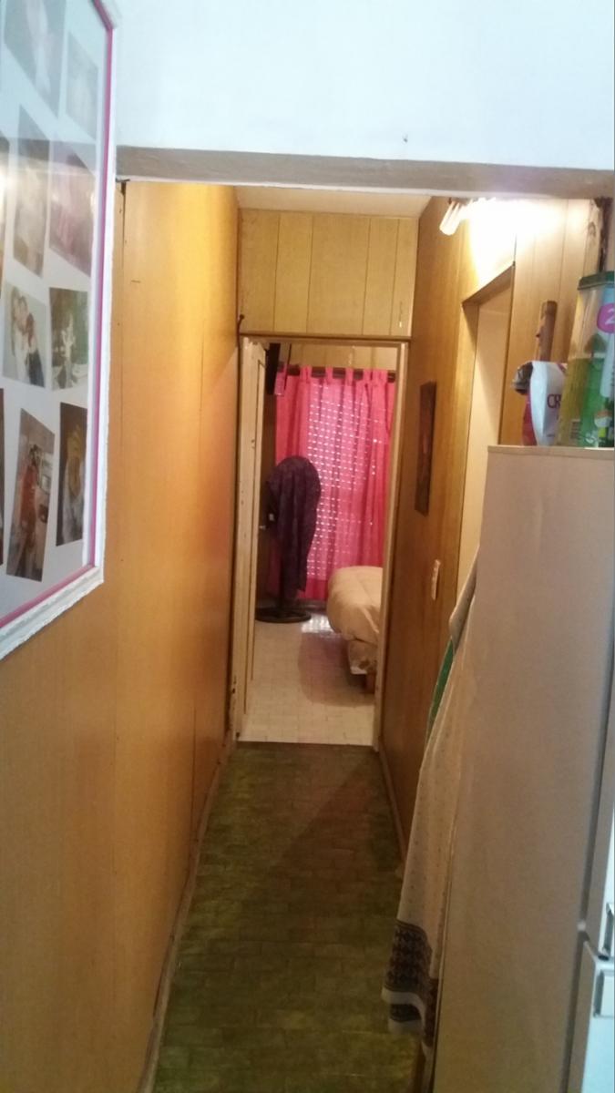OPORTUNIDAD INVERSOR: 2 PH A RECICLAR CON FONDO, PISCINA Y QUINCHO