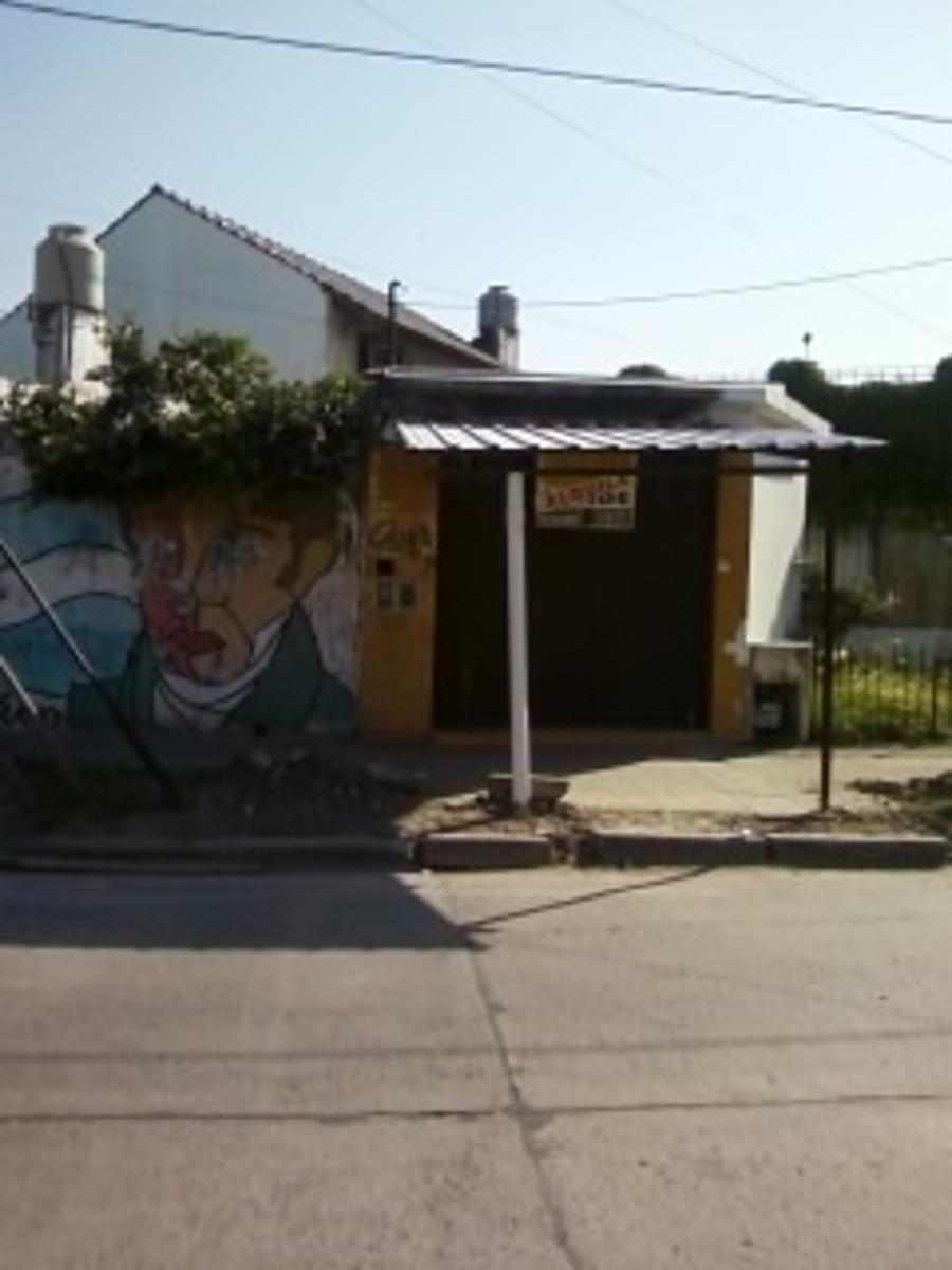 ITUZAINGO NORTE. LOCAL COMERCIAL SOBRE AVENIDA. IDEAL MAXIQUIOSCO. - 4
