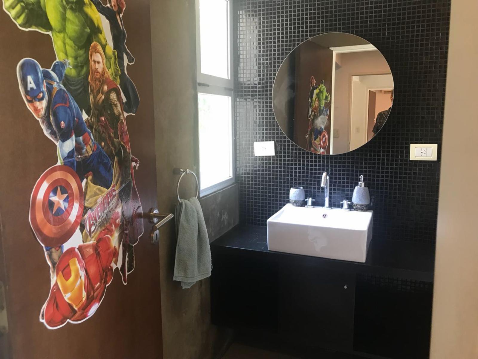 ITUZAINGO N. CHALET MODERNO EN BARRIO CERRADO — foto 5
