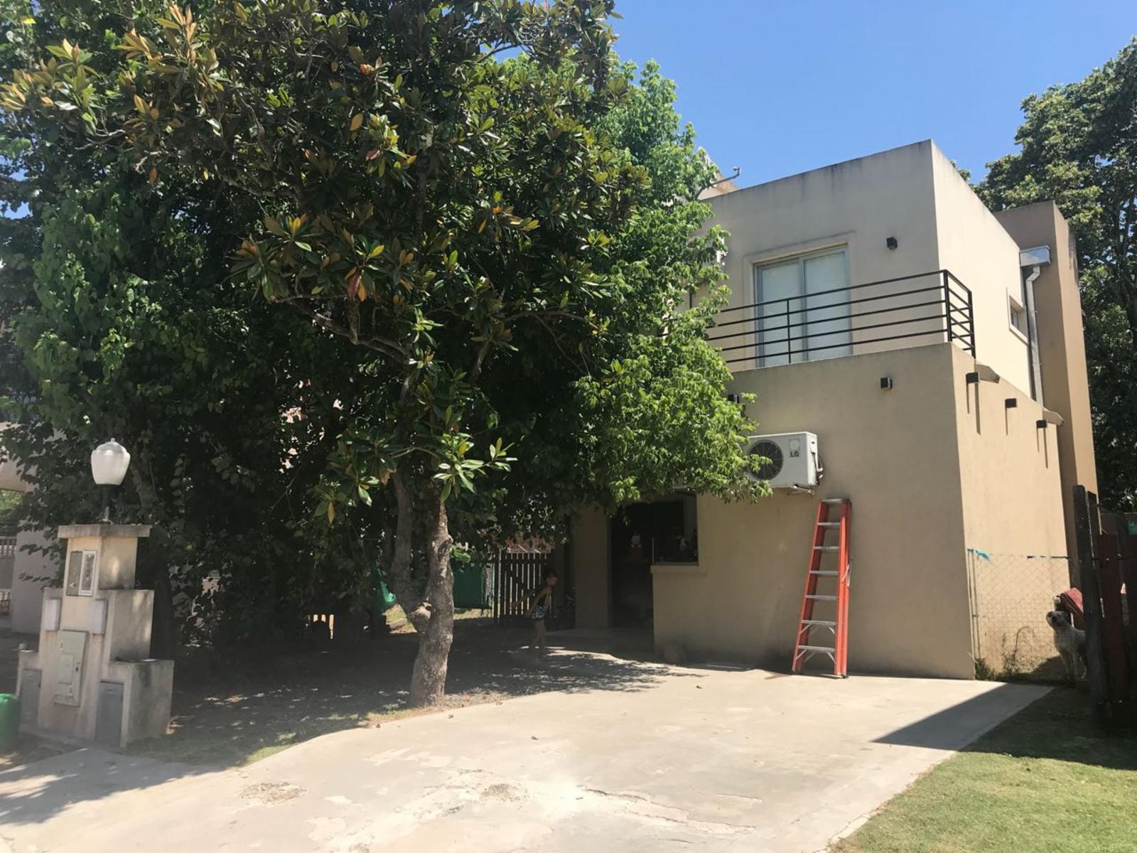 ITUZAINGO N. CHALET MODERNO EN BARRIO CERRADO — foto 7