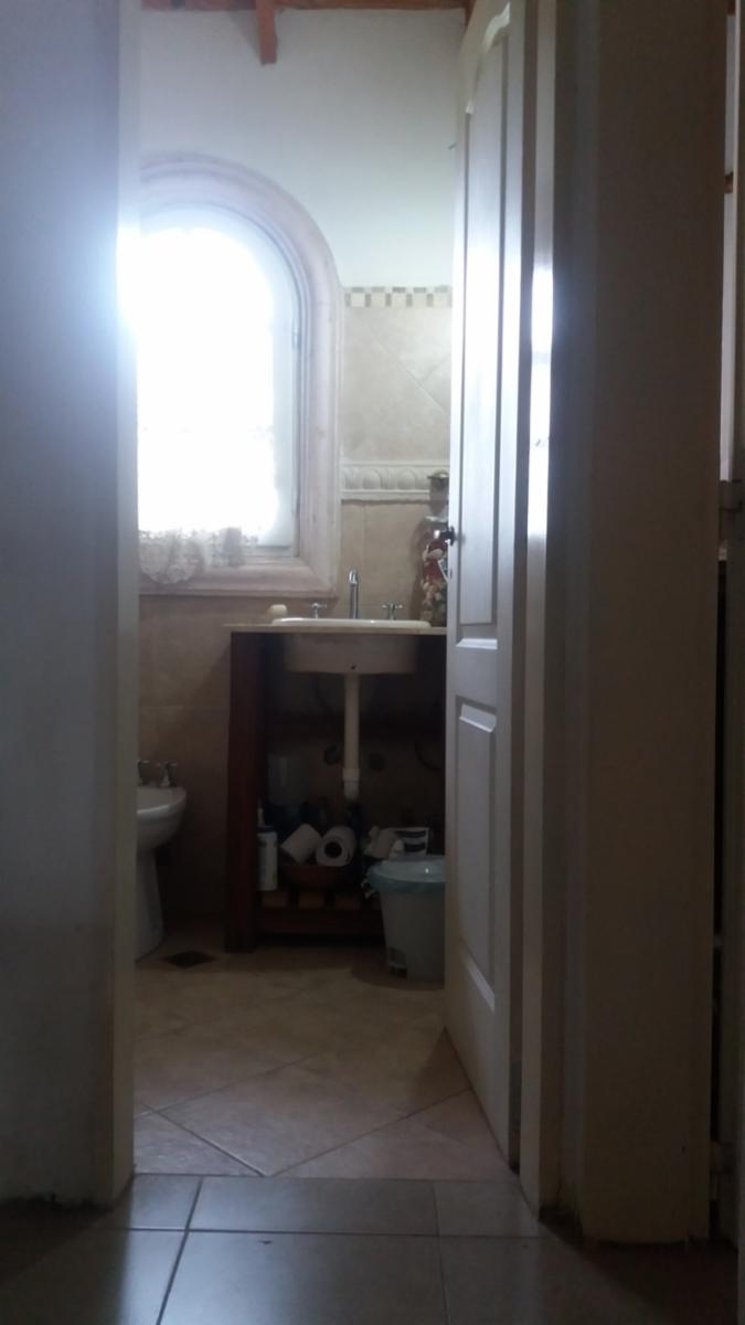 ITUZAINGO N. CHALET NORMANDO EN BARRIO CERRADO — foto 2