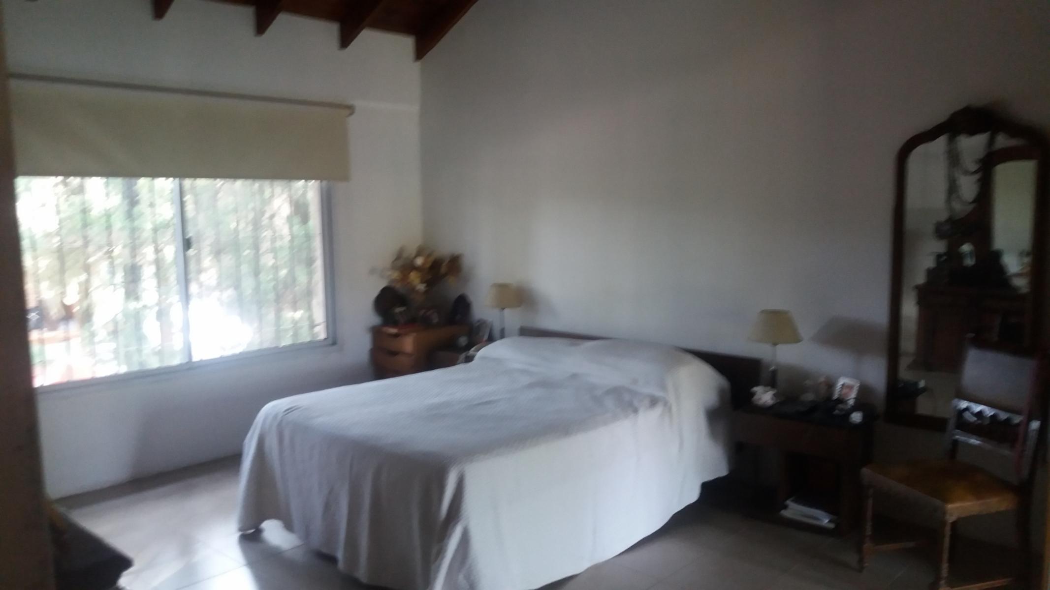 ITUZAINGO N. CHALET NORMANDO EN BARRIO CERRADO — foto 9