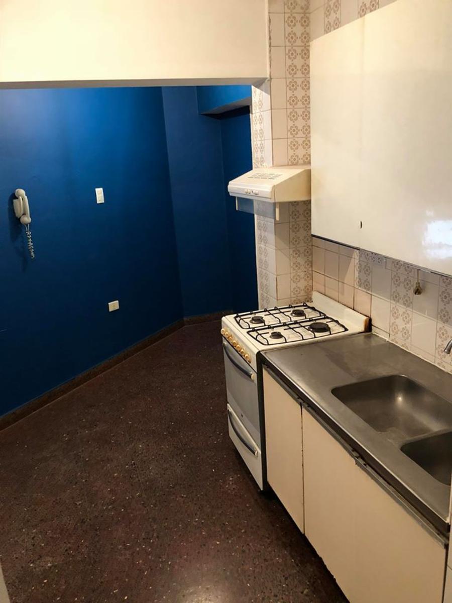 VENDO HERMOSO Y AMPLIO DEPARTAMENTO DE DOS DORM MAS DEP — foto 4