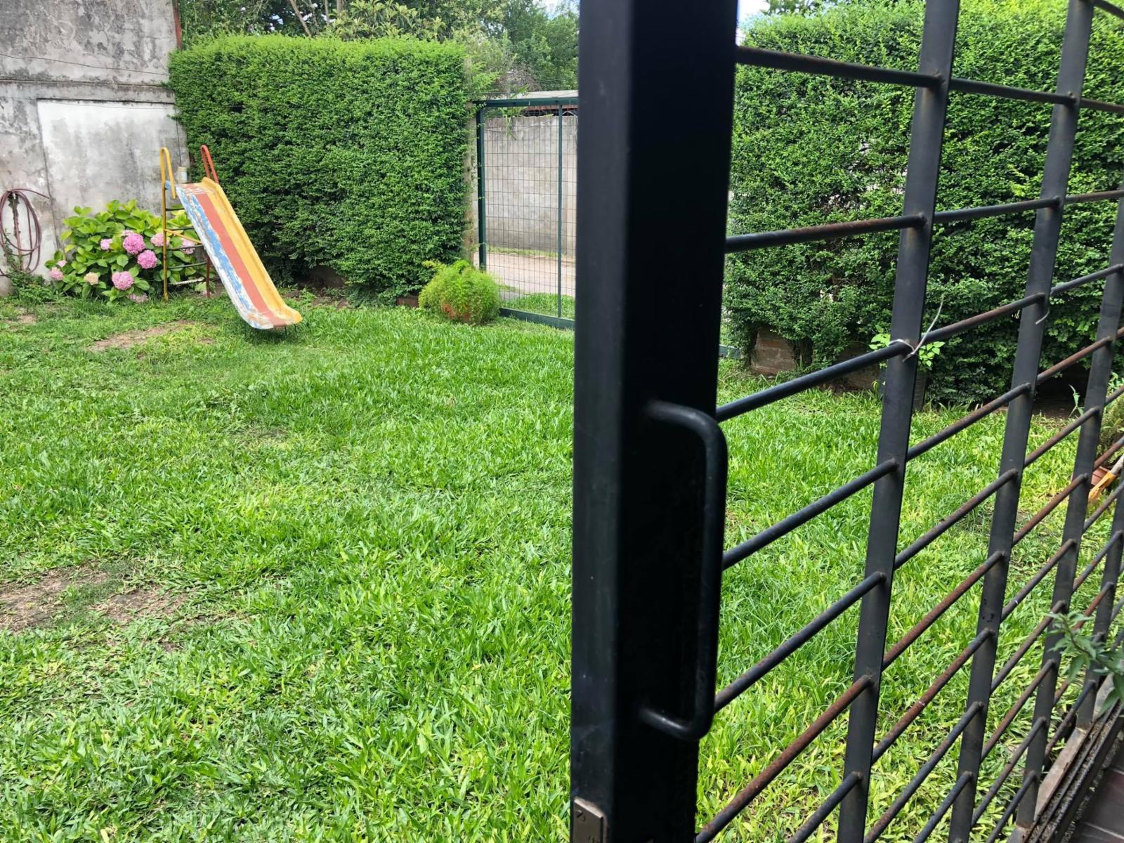 VENDO AMPLIA CASA CON GALPON IMPORTANTE EXCELENTE UBICACION — foto 6