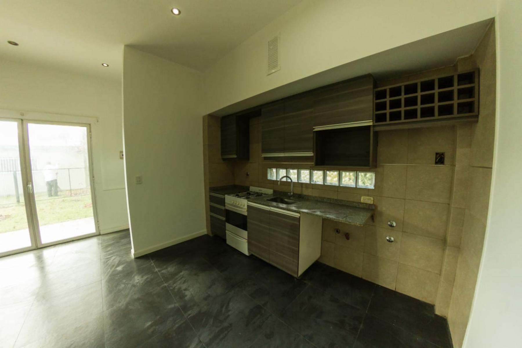 EXCELENTE unidad a estrenar tipo Ph de 55m2 sobre terreno de 260m2 U$S 65.000 — foto 2