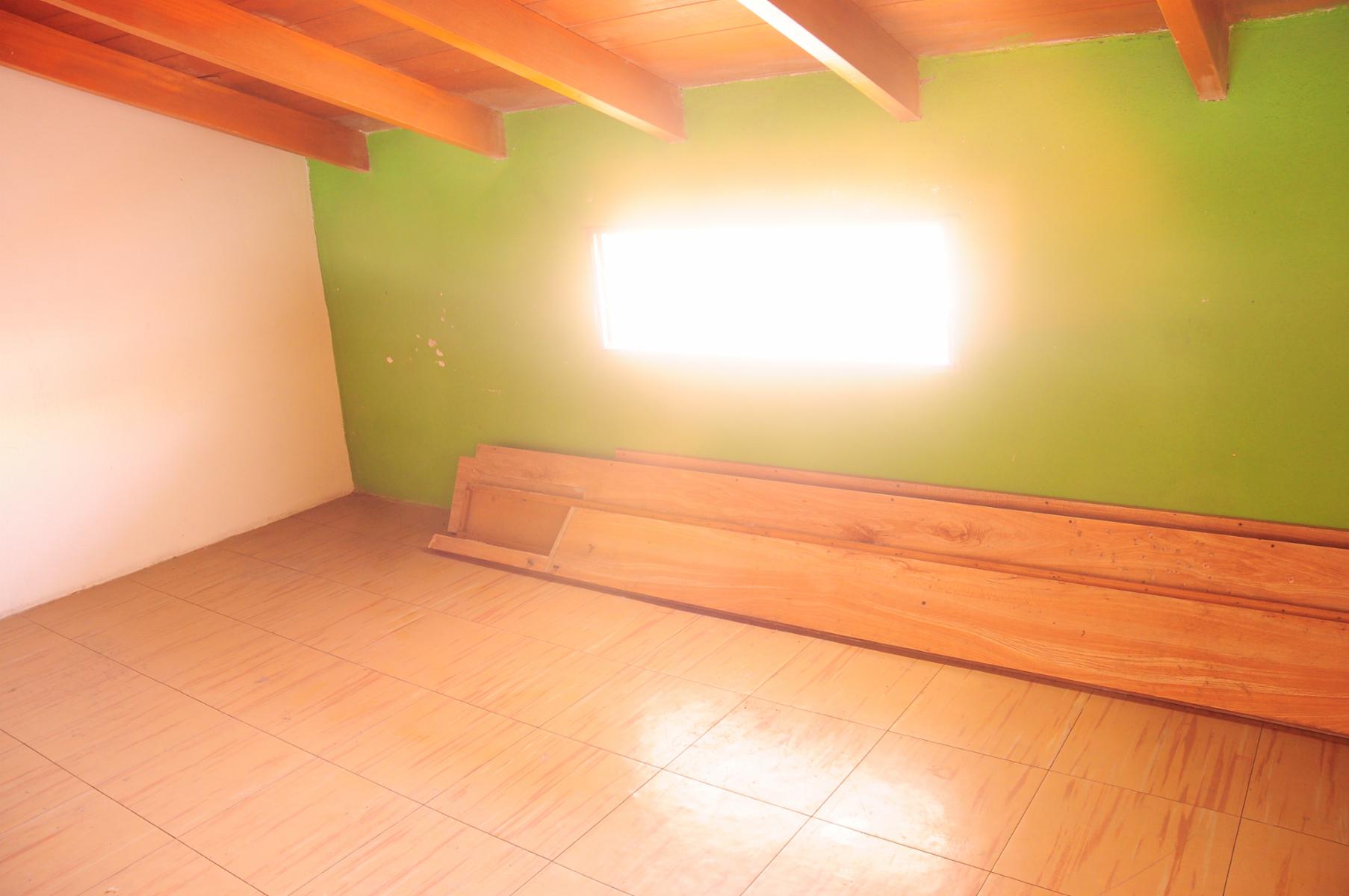 Casa en Lote Propio con Dos Locales, Berazategui — foto 3