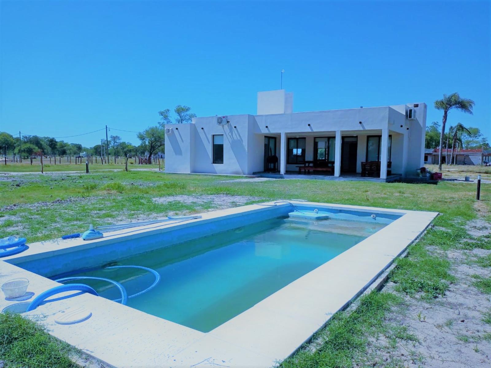 ALQUILO CASA QUINTA CON PILETA (TEMPORARIO) en Corrientes - 9