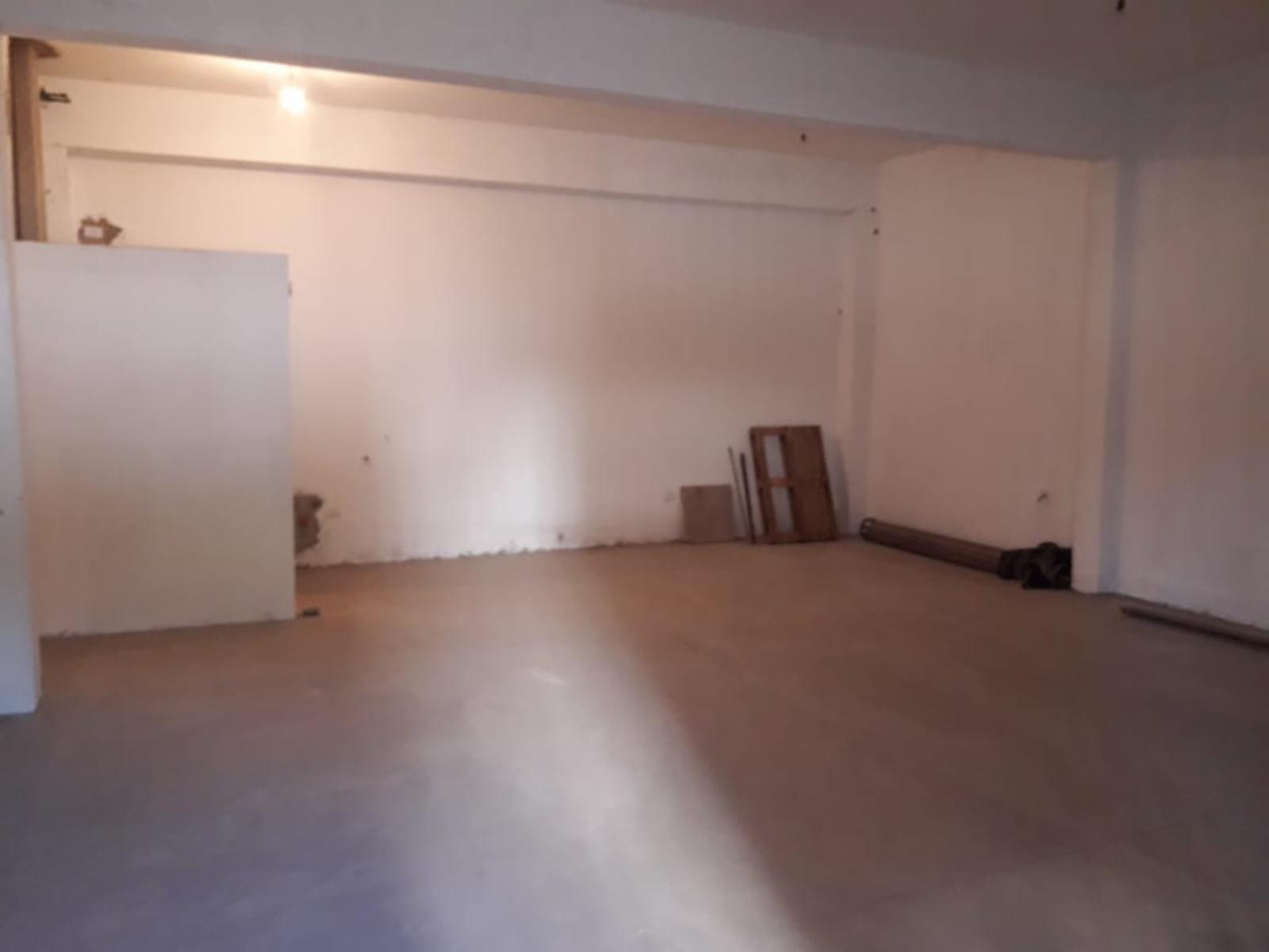Local 150 m2, 2 baños, A ESTRENAR. Ideal taller, deposito, etc. VENTA O ALQUILER. — foto 7