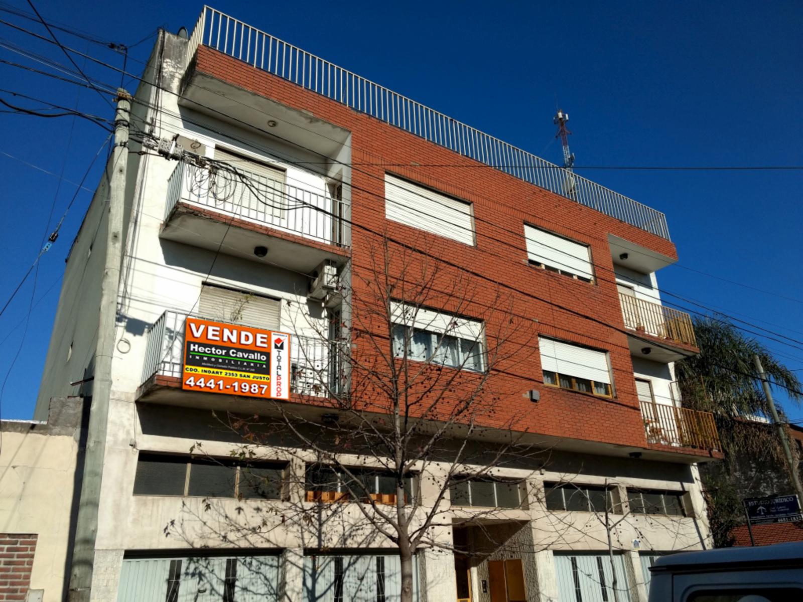 Depto 3 amb. Muy amplio (80 m2 aprox.) y luminoso. CONSULTE — foto 5