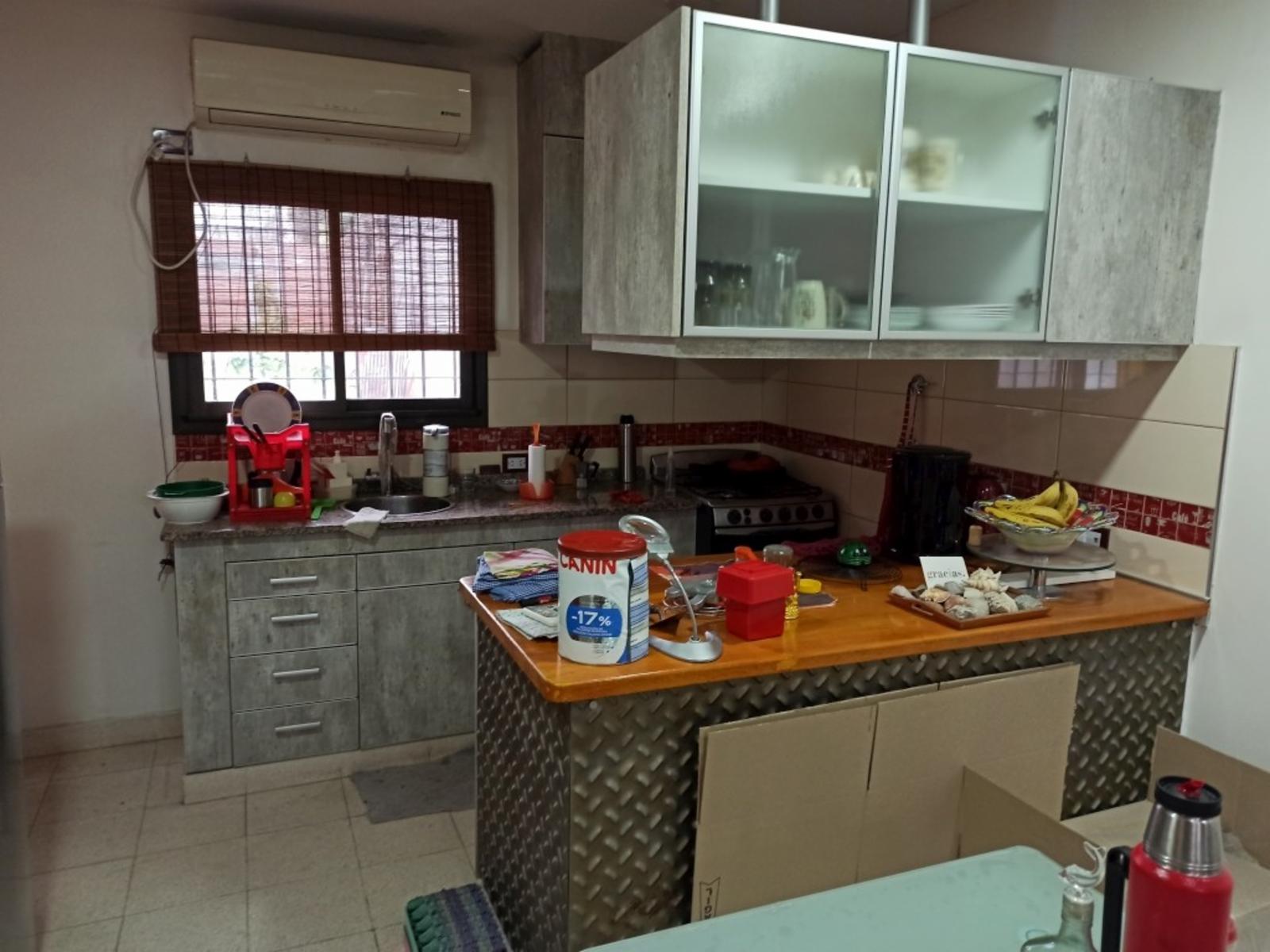 Casa En Venta En Ramos Mejia 3 Amb. Hecha A Nueva, Fondo Libre, Entrada De Auto — foto 14