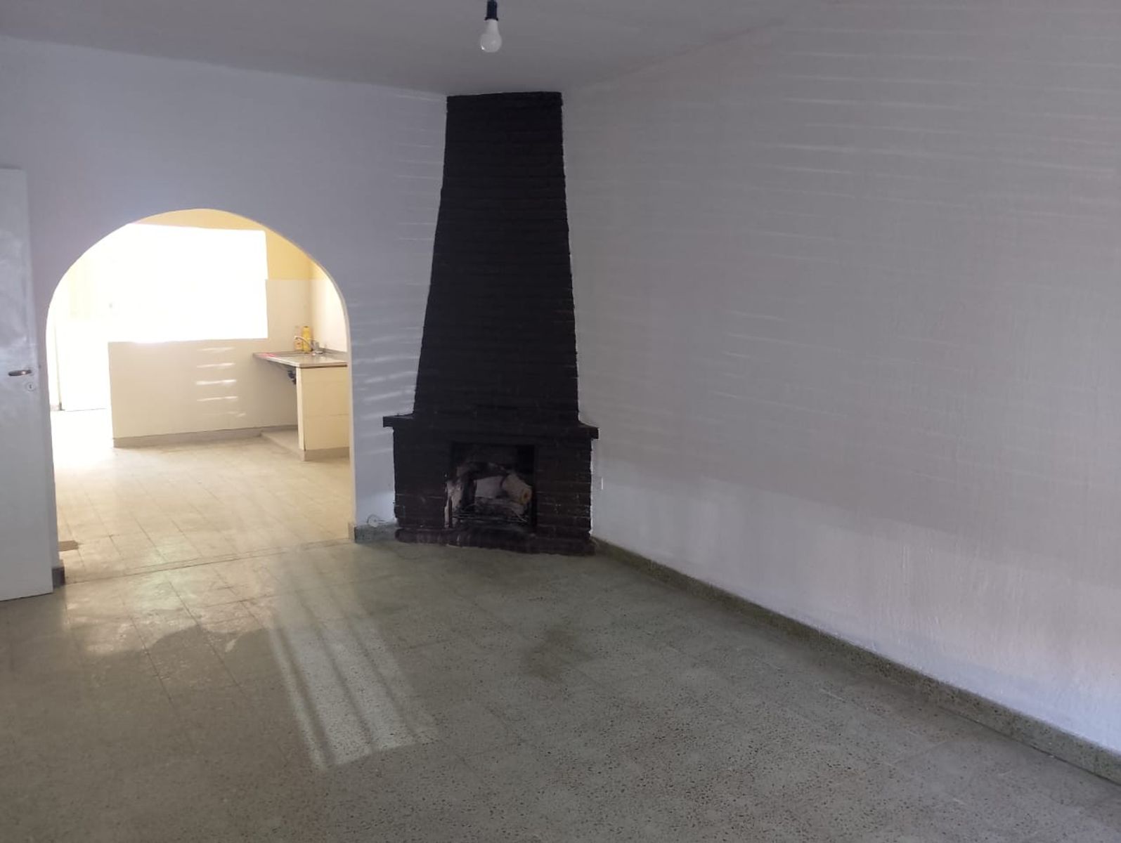 CHALET DE EPOCA EN ALTOS DE LAFERRERE — foto 2