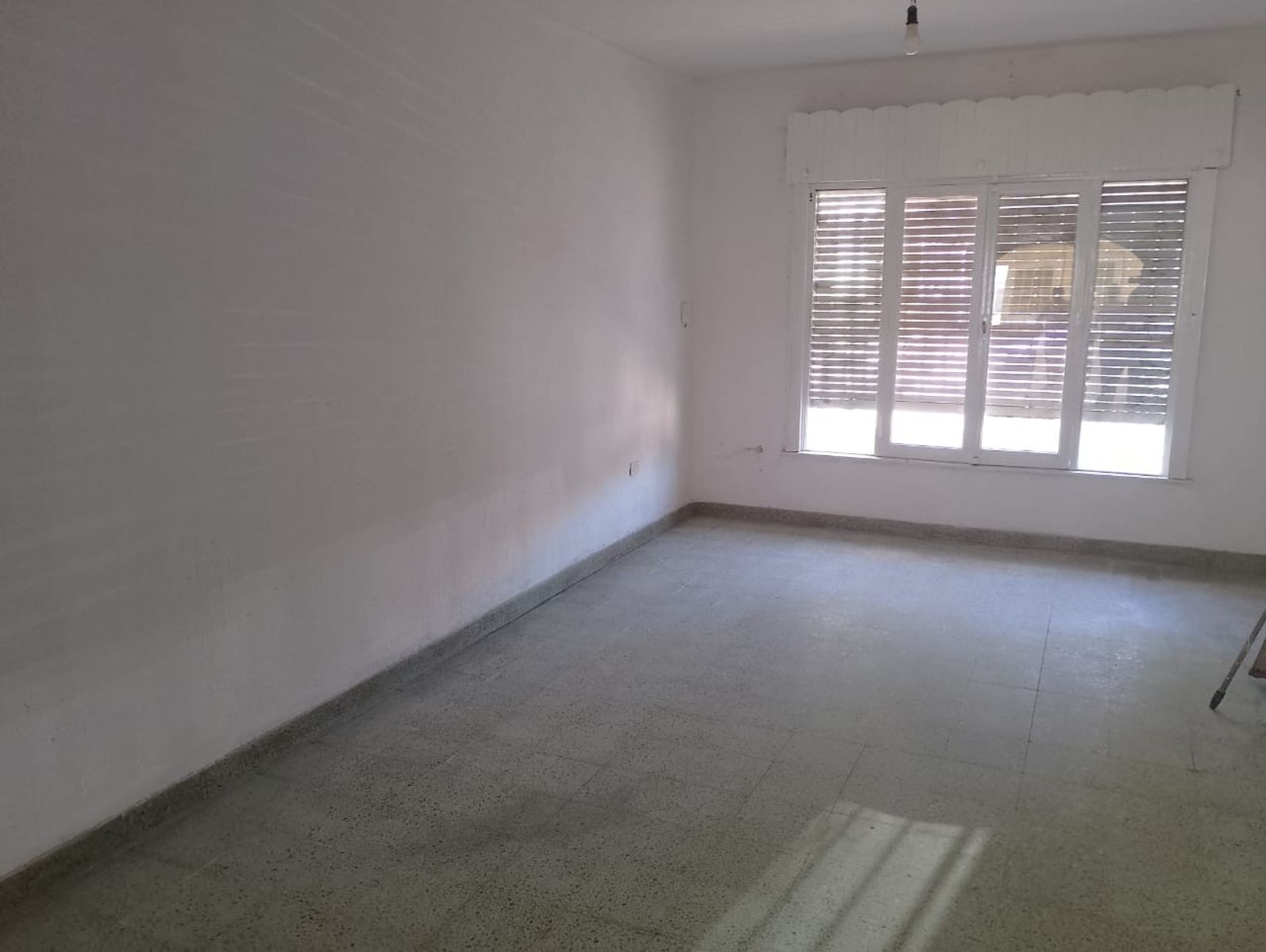CHALET DE EPOCA EN ALTOS DE LAFERRERE — foto 3