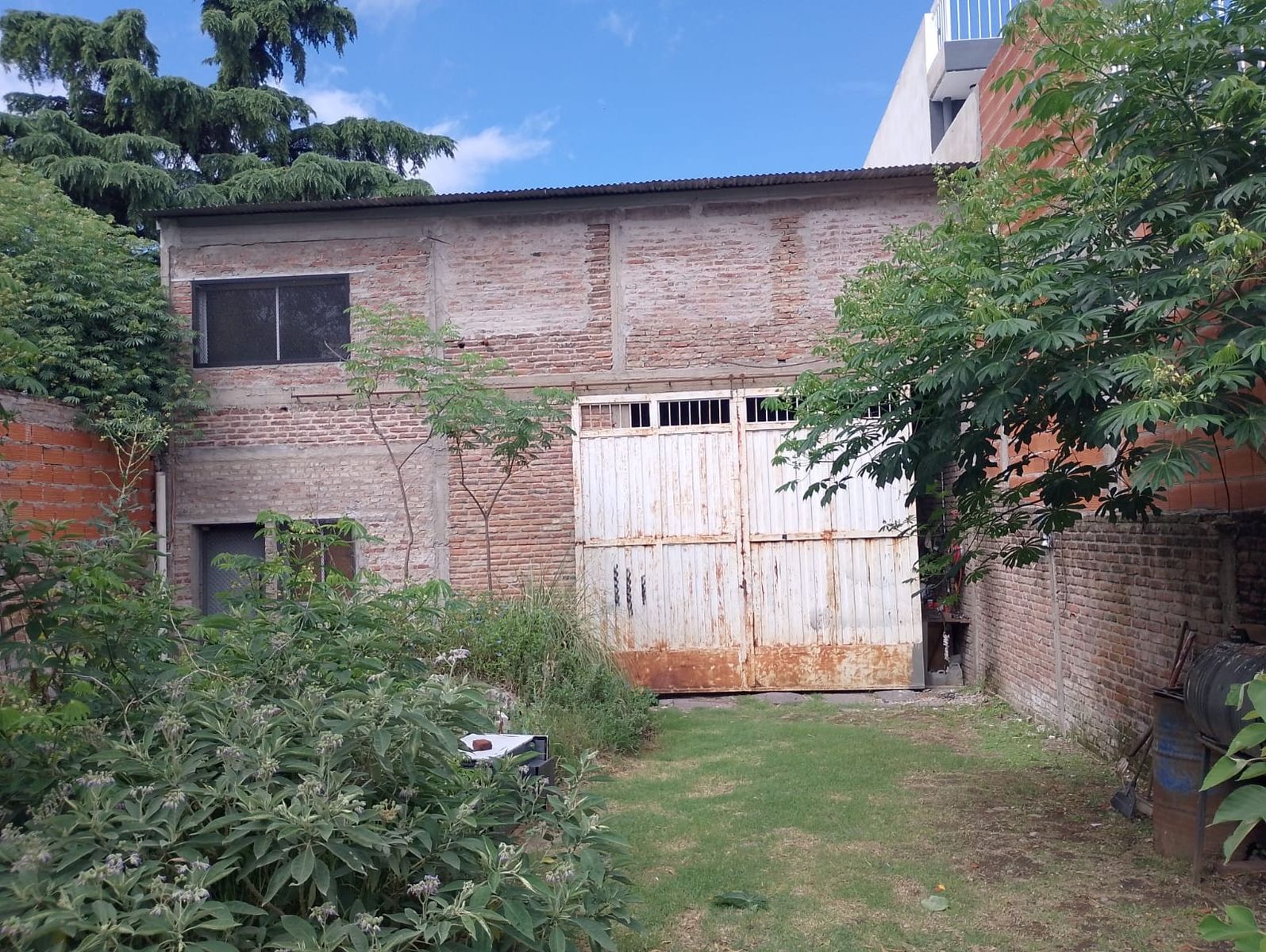 GALPON CON VIVIENDA EN EXCELENTE UBICACIÓN. — foto 4