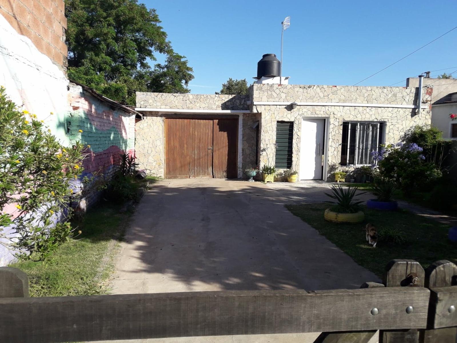 CASA AMPLIA EN VILLA AGUIRRE. — foto 12