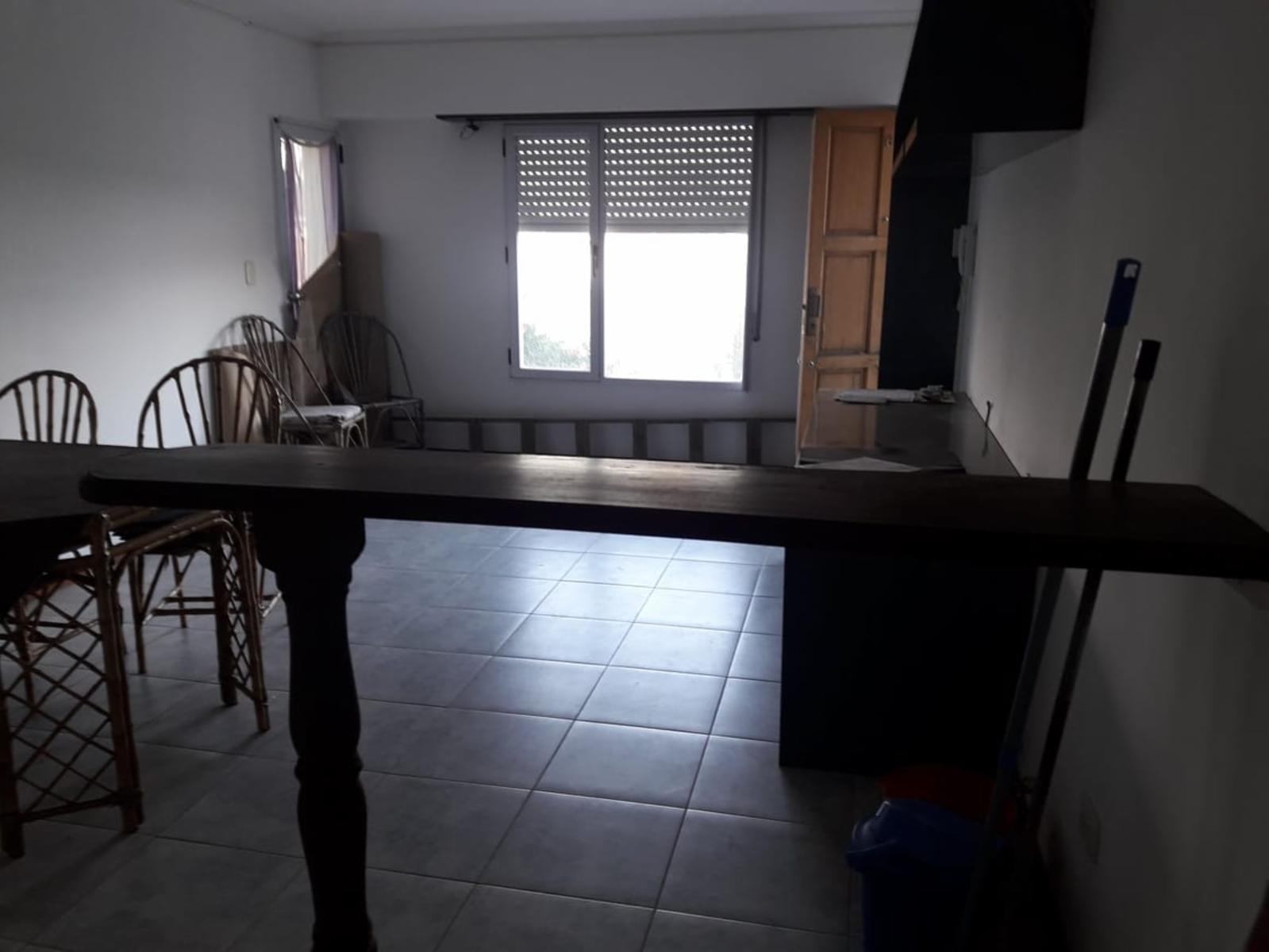 AMPLIO DUPLEX DE 1 DORMITORIO — foto 11