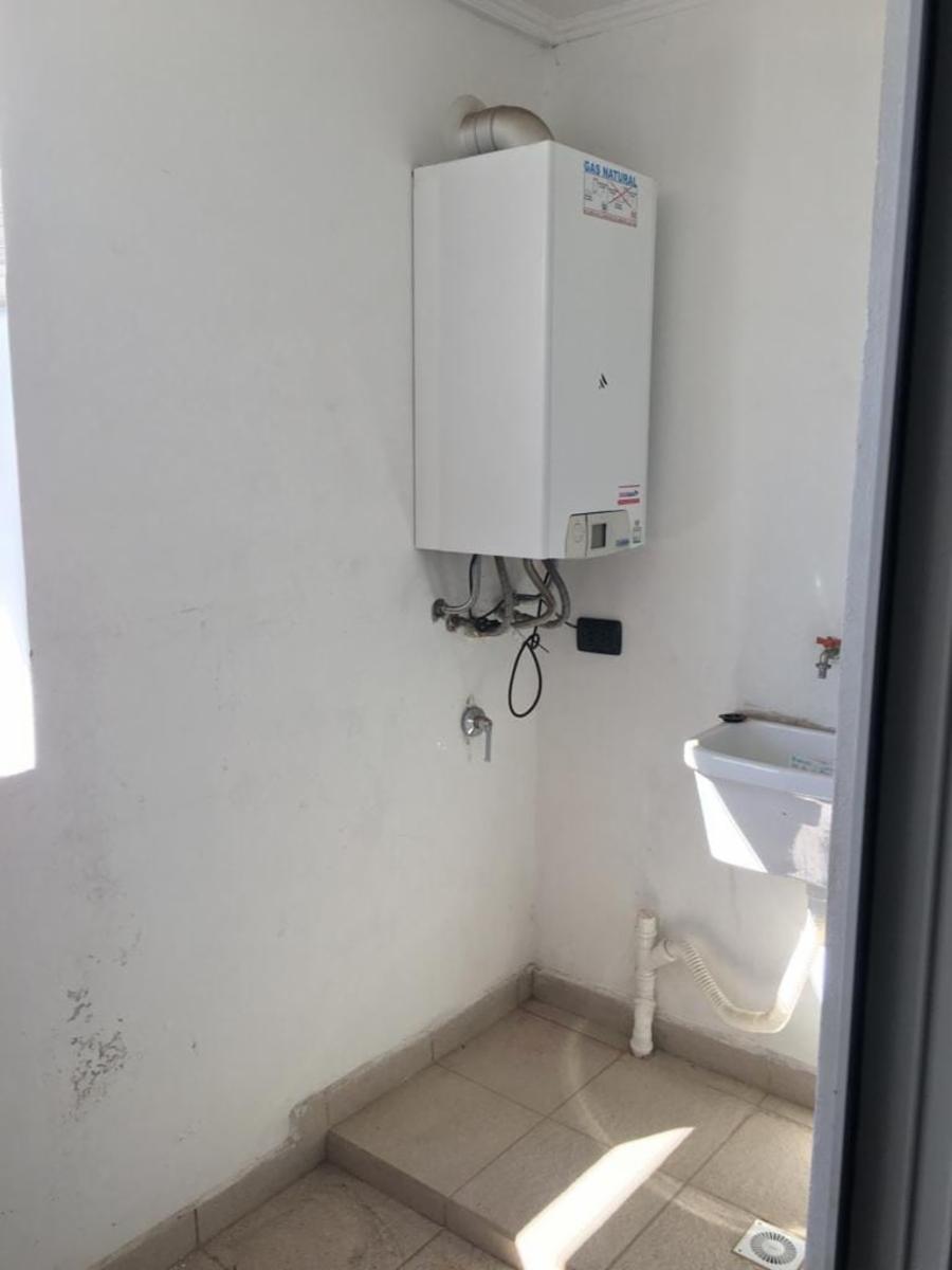 EXCELENTE DEPTO. UBICACION CENTRICA — foto 2