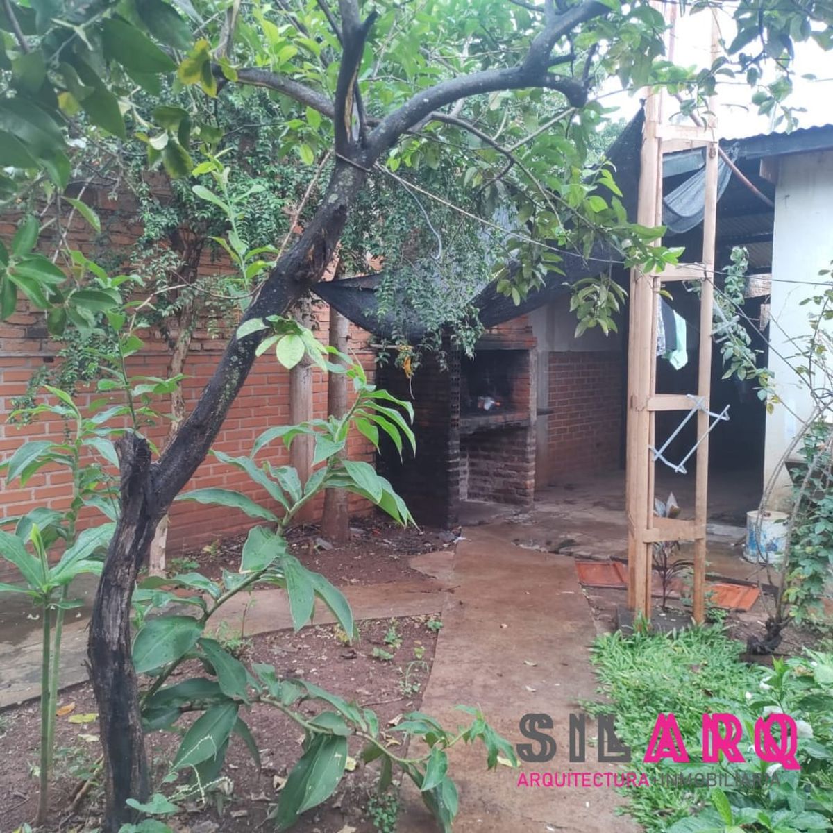 OPORTUNIDAD, CASA DE DOS DORMITORIOS EN VENTA, BARRIO YACYRETA — foto 4