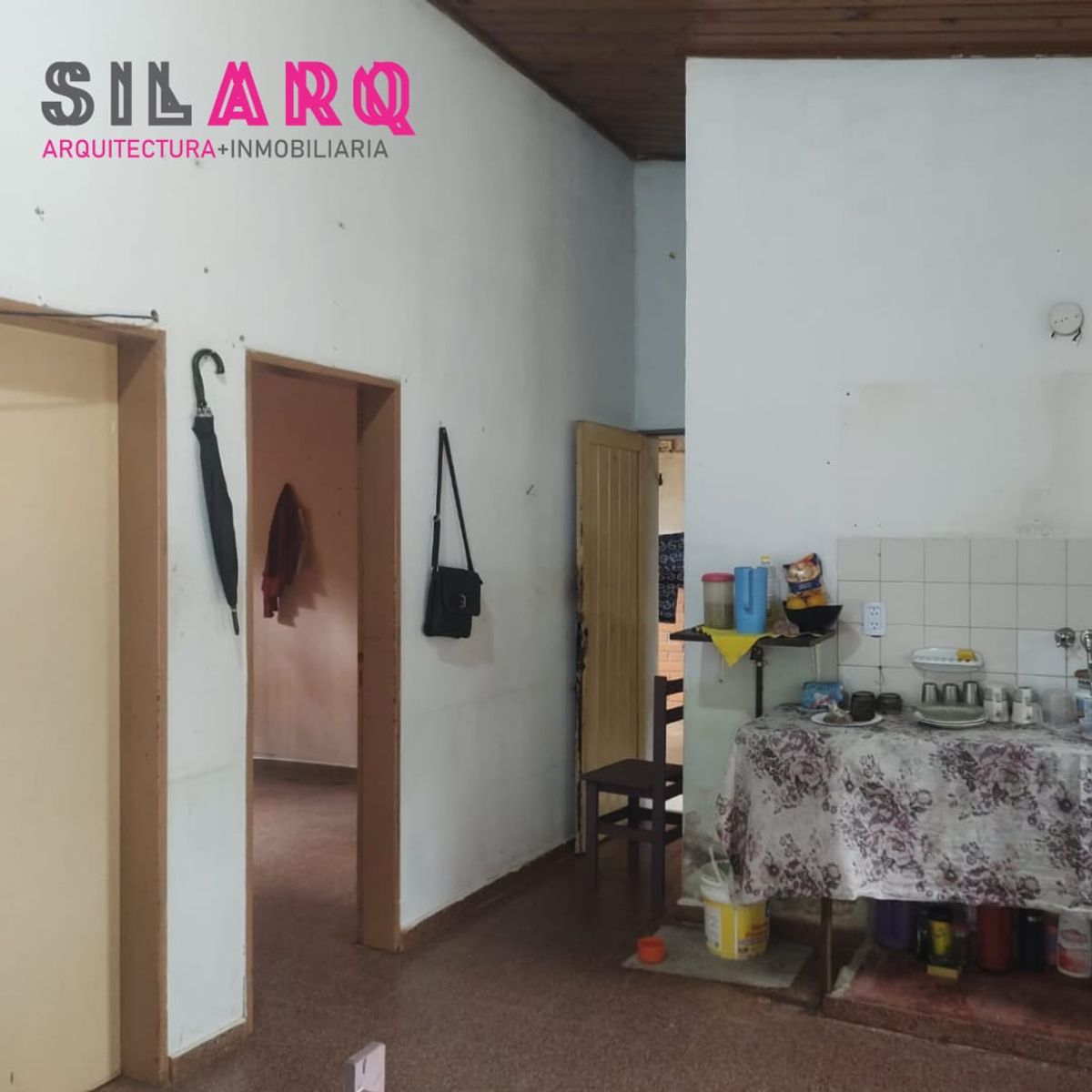 OPORTUNIDAD, CASA DE DOS DORMITORIOS EN VENTA, BARRIO YACYRETA — foto 9