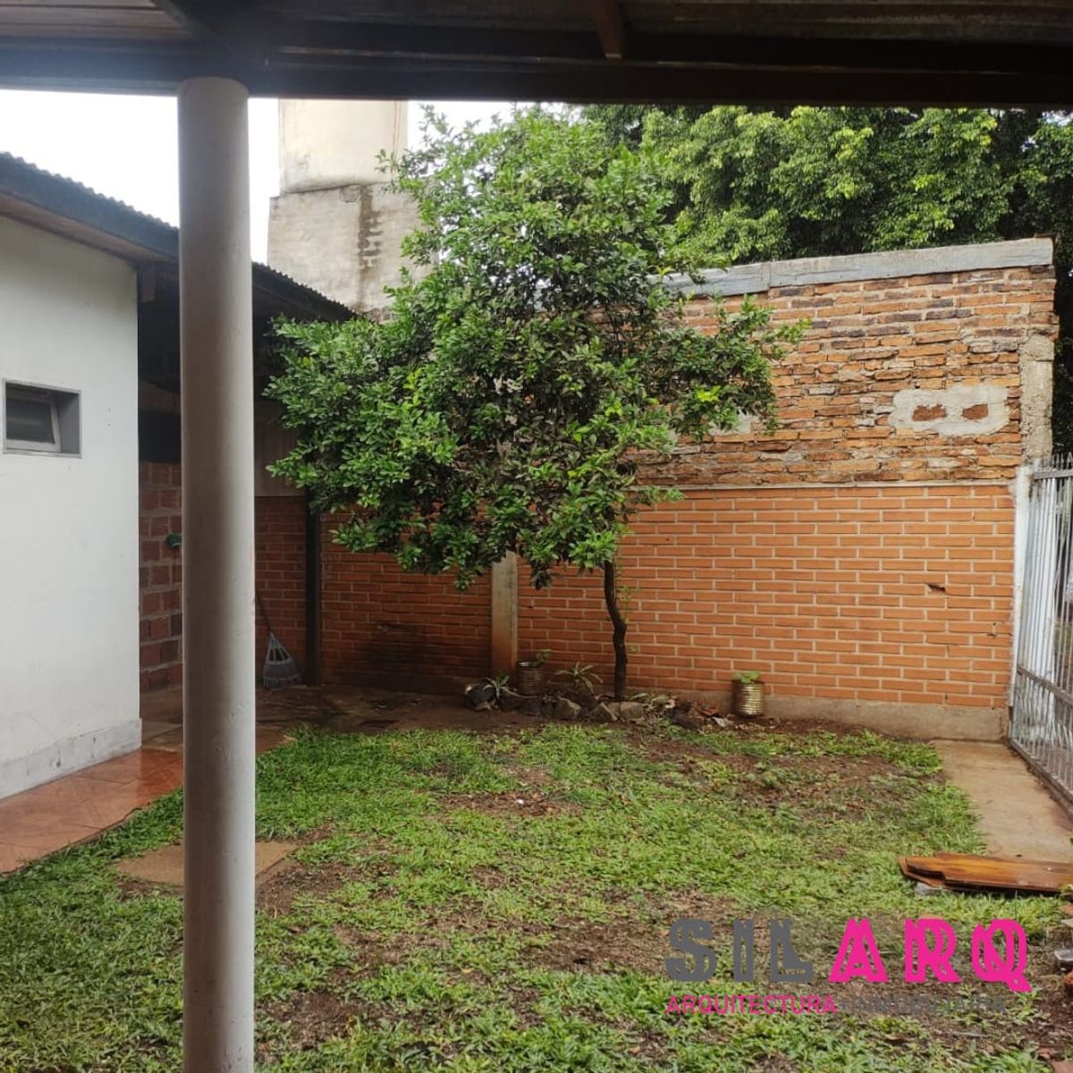 OPORTUNIDAD, CASA DE DOS DORMITORIOS EN VENTA, BARRIO YACYRETA — foto 11