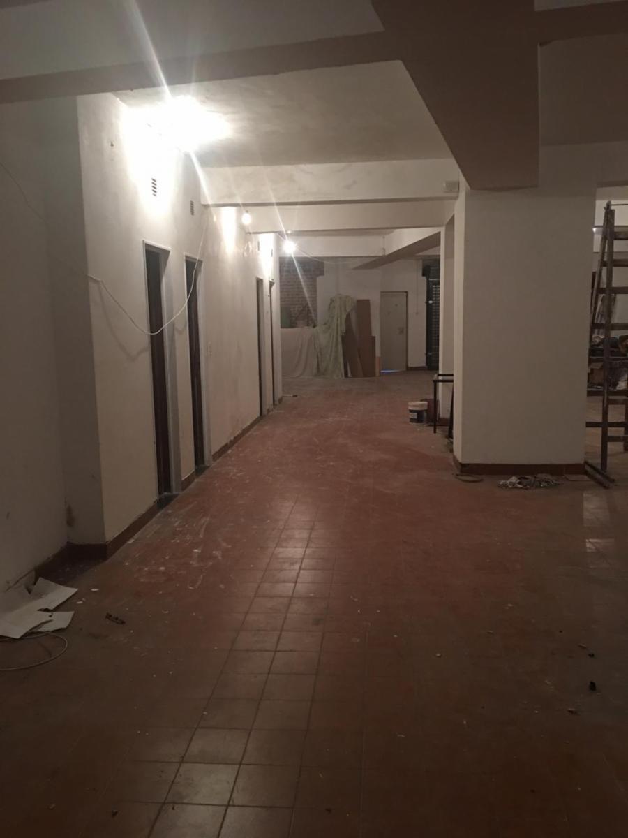 LOCAL EN VENTA EN VILLA ORTUZAR - 5