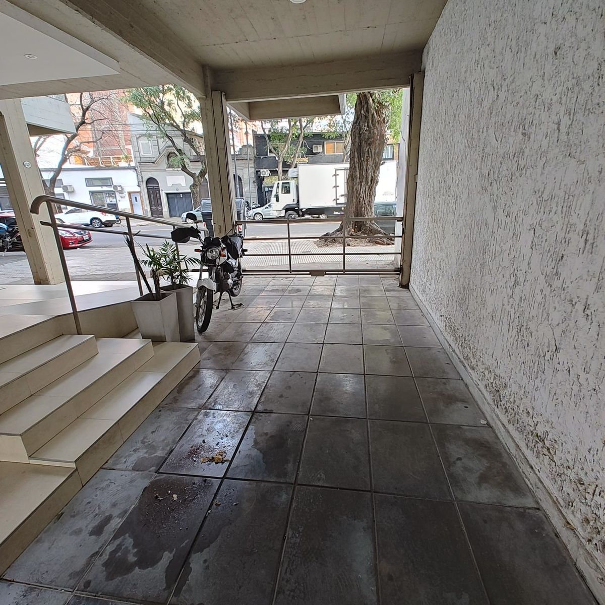 Venta 2 Ambientes En Villa Urquiza Con Cochera Fija Semicubierta — foto 12