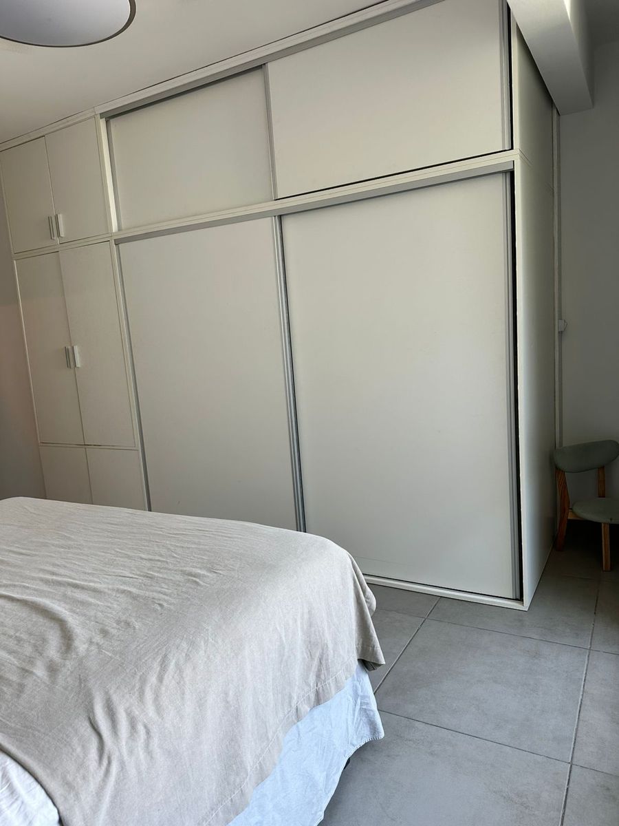 Venta Depto En Pb 4 Amb. Hab. En Suite En Dos Plantas / Jardin — foto 2