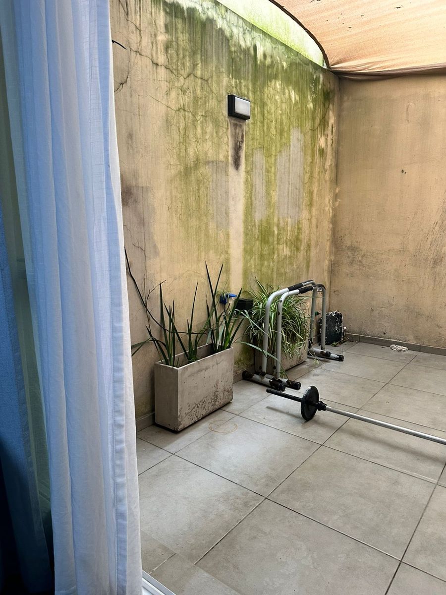 Venta Depto En Pb 4 Amb. Hab. En Suite En Dos Plantas / Jardin — foto 11