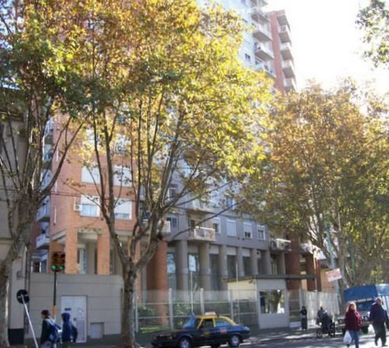 ALQUILER 2 AMPLIOS AMBIENTES EN CHACARITA, VISTA PANORAMICA PISO 28 - 30