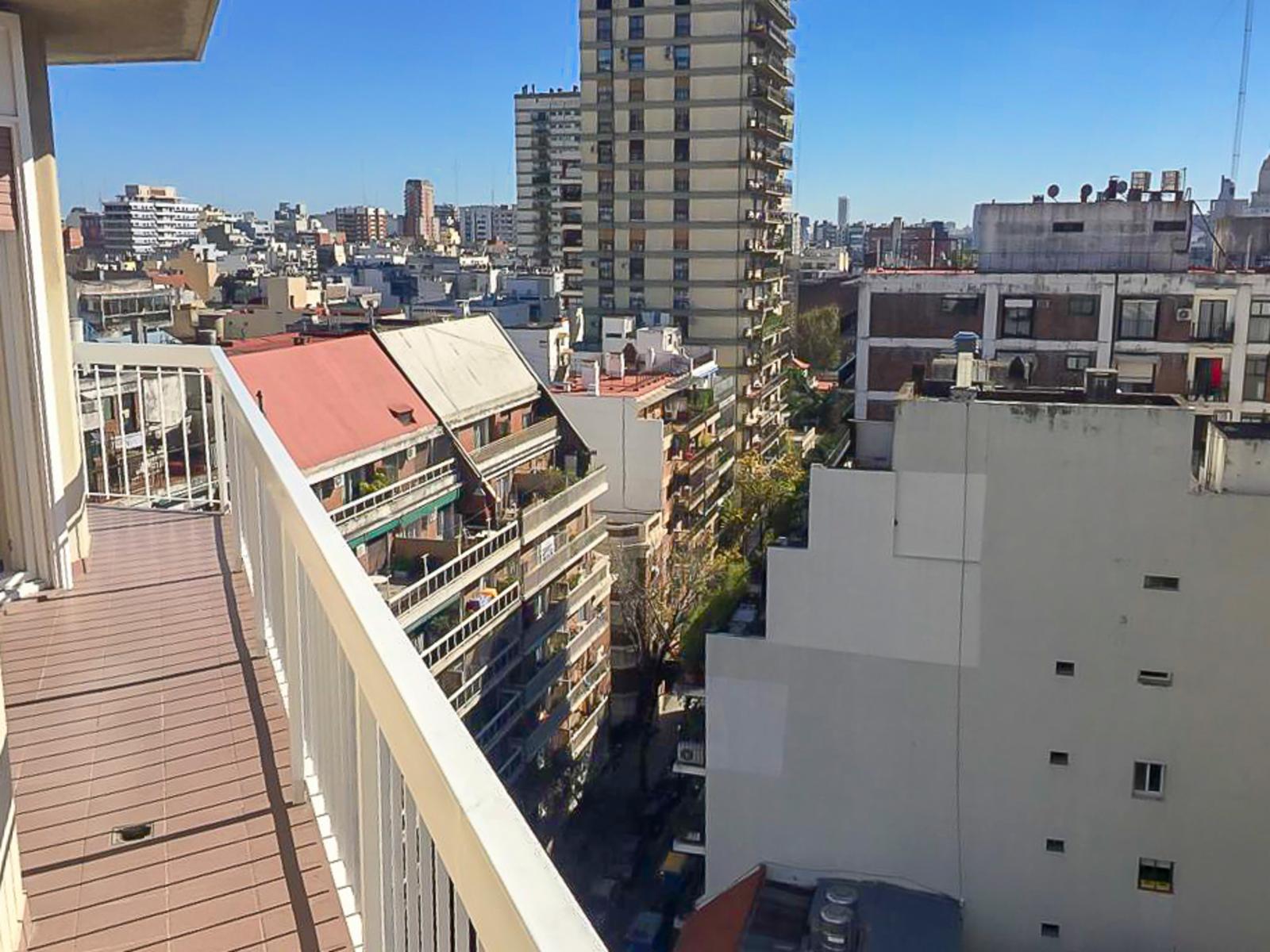 MUY CÓMODO DEPARTAMENTO 3 AMBIENTES CON AMPLIO BALCÓN - 7