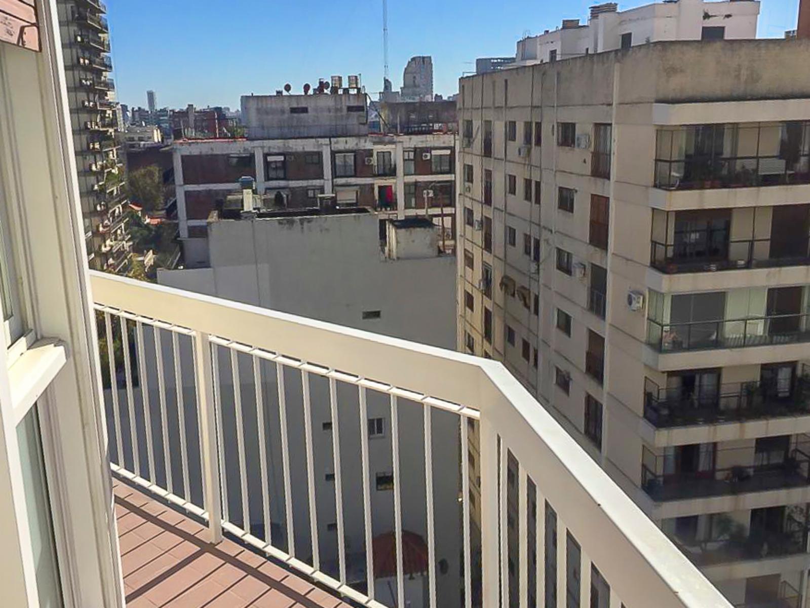 MUY CÓMODO DEPARTAMENTO 3 AMBIENTES CON AMPLIO BALCÓN - 8