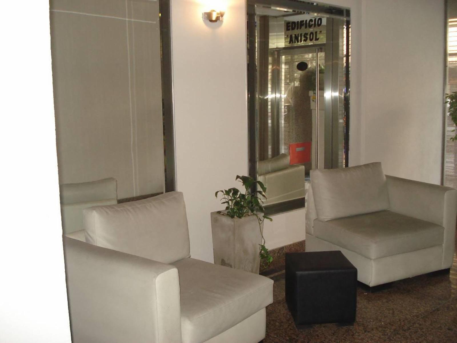 Departamento monoambiente en Liniers — foto 10