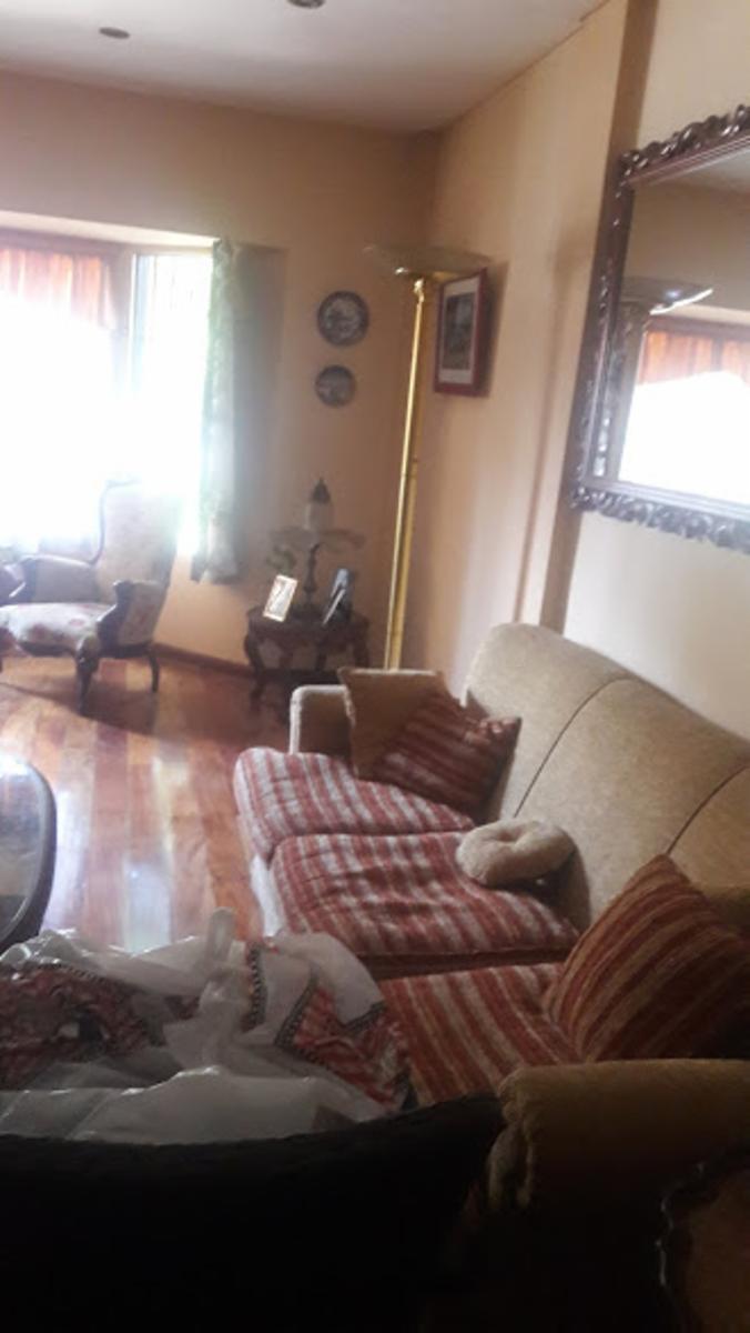 Casa de 2 plantas con cochera en Villa Luro — foto 3