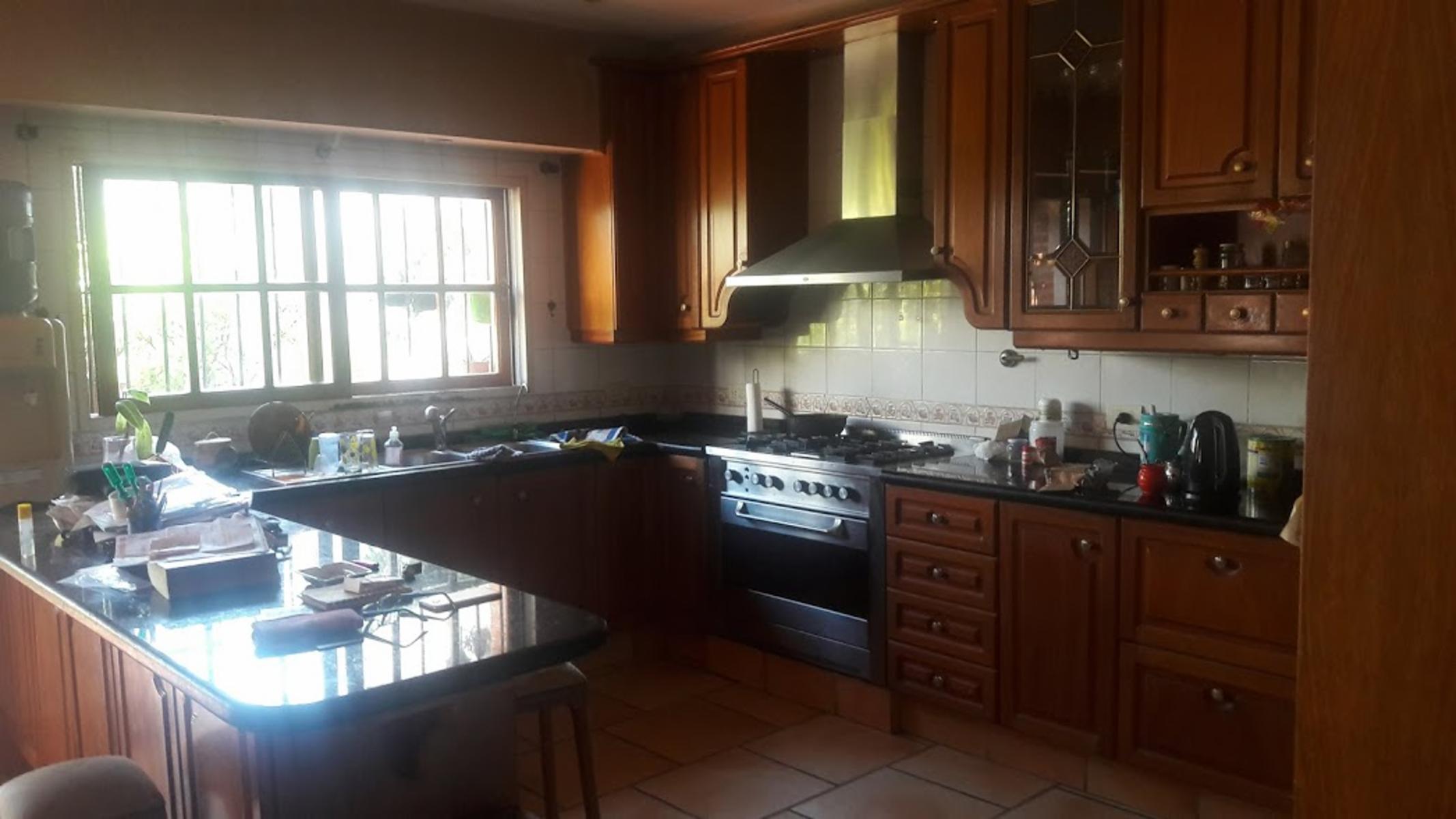 Casa de 2 plantas con cochera en Villa Luro — foto 12