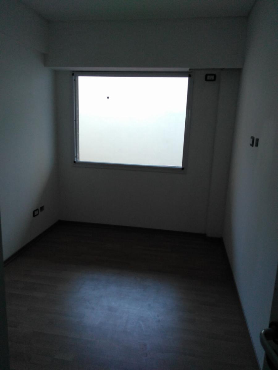 Semipisos de 3 amb. en Parque Avellaneda — foto 5
