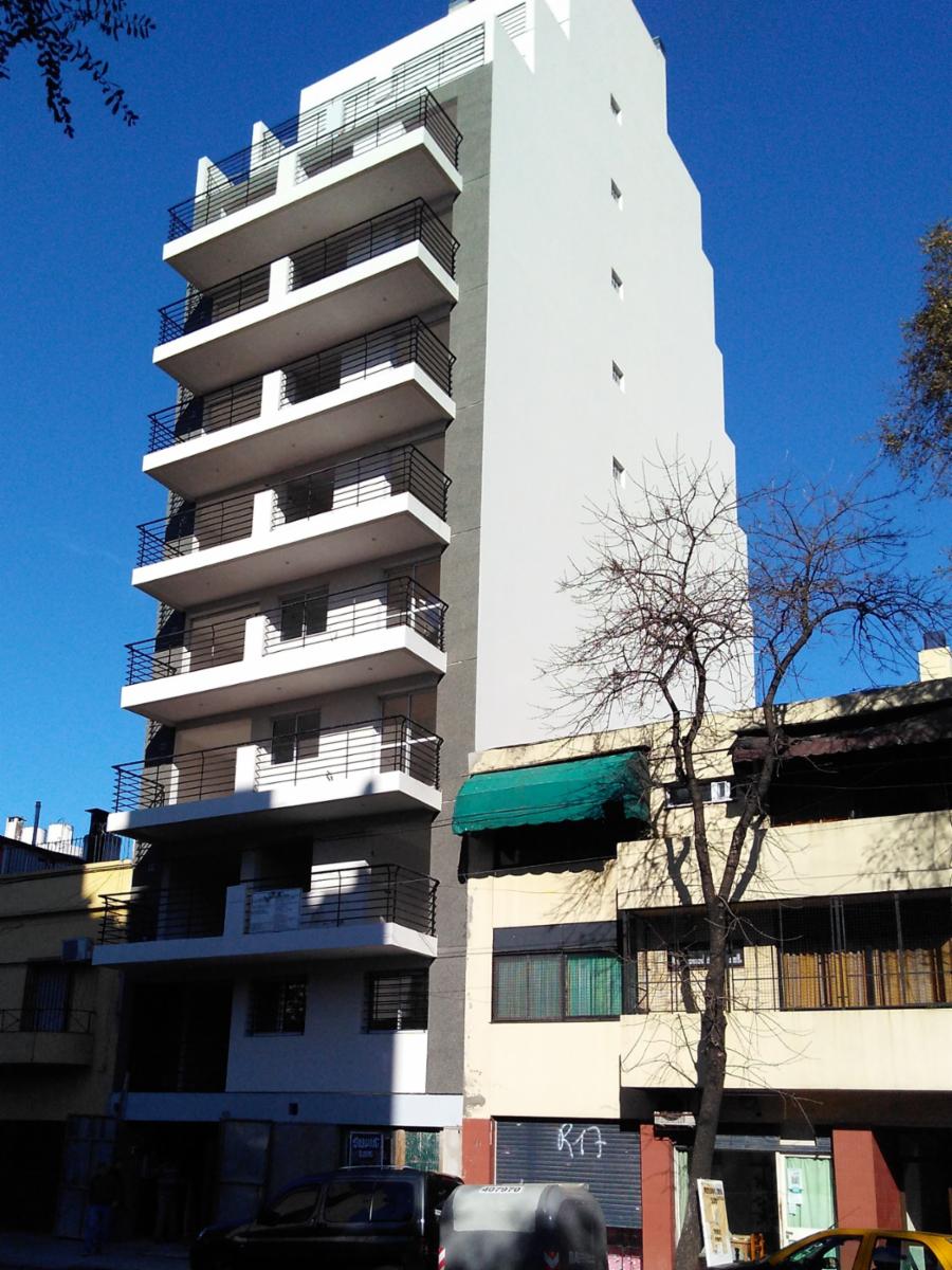 Semipisos de 3 amb. en Parque Avellaneda — foto 8