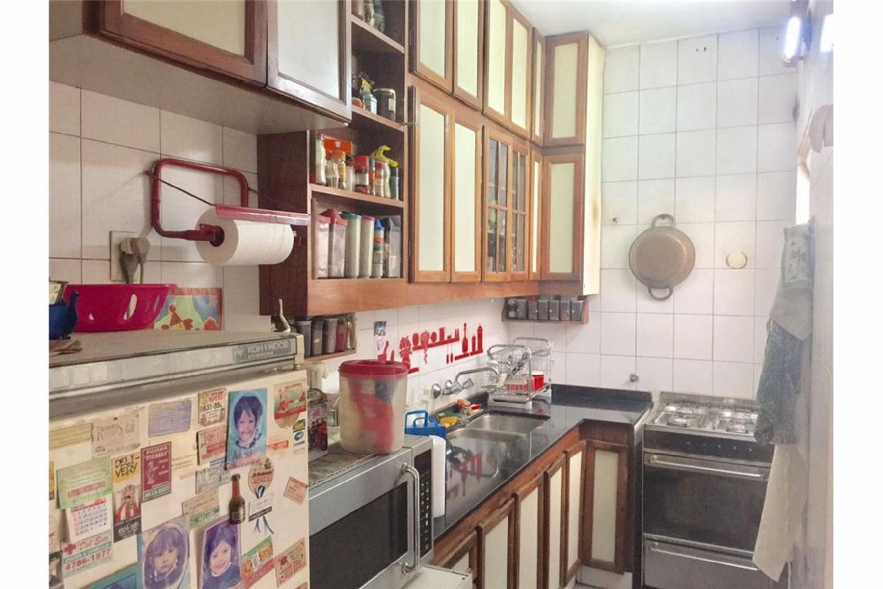 Casa 4 ambientes con garage + local Flores Sur — foto 5