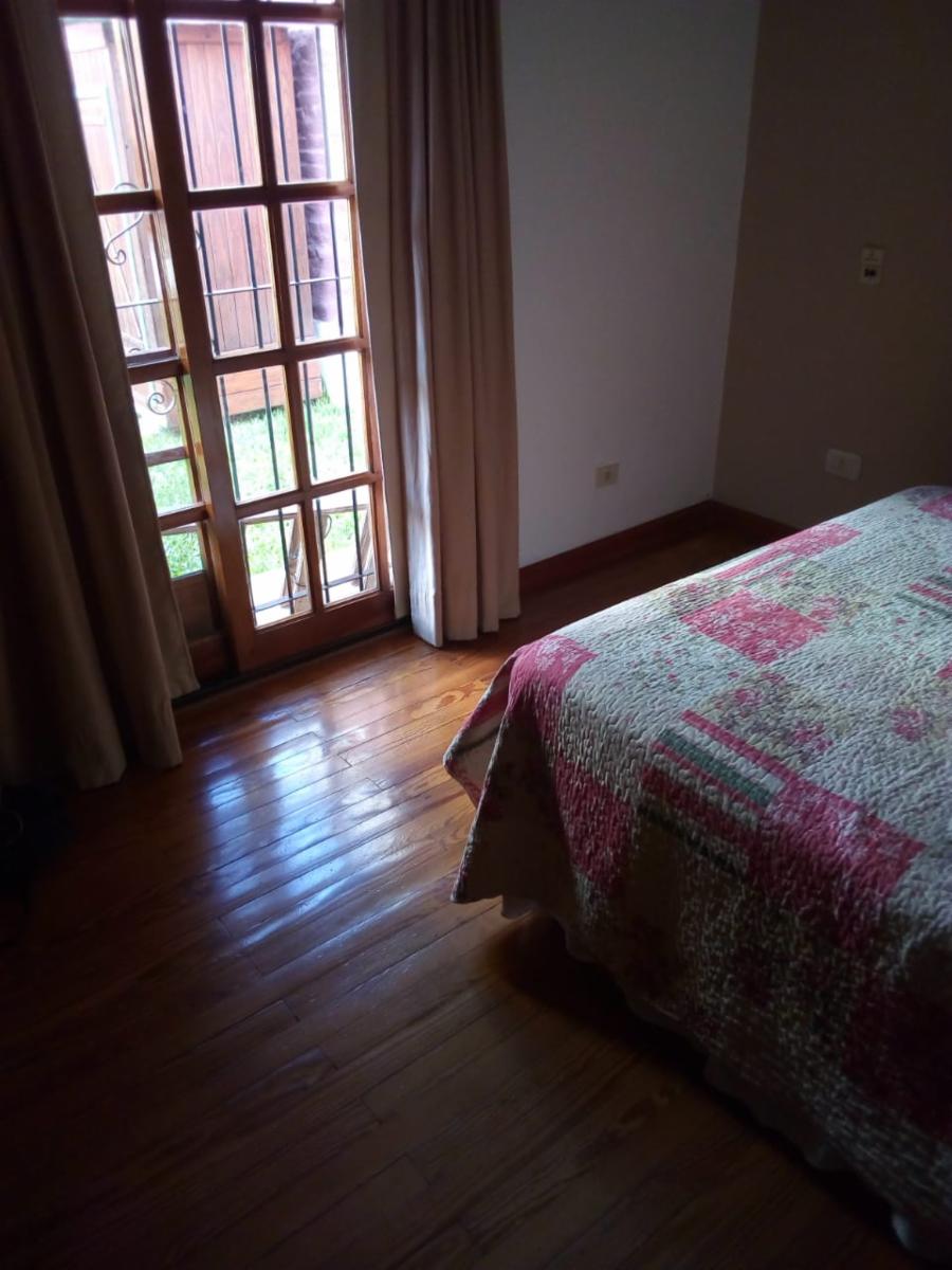 Casa lote propio 3 amb. con garage y fondo parquizado — foto 5
