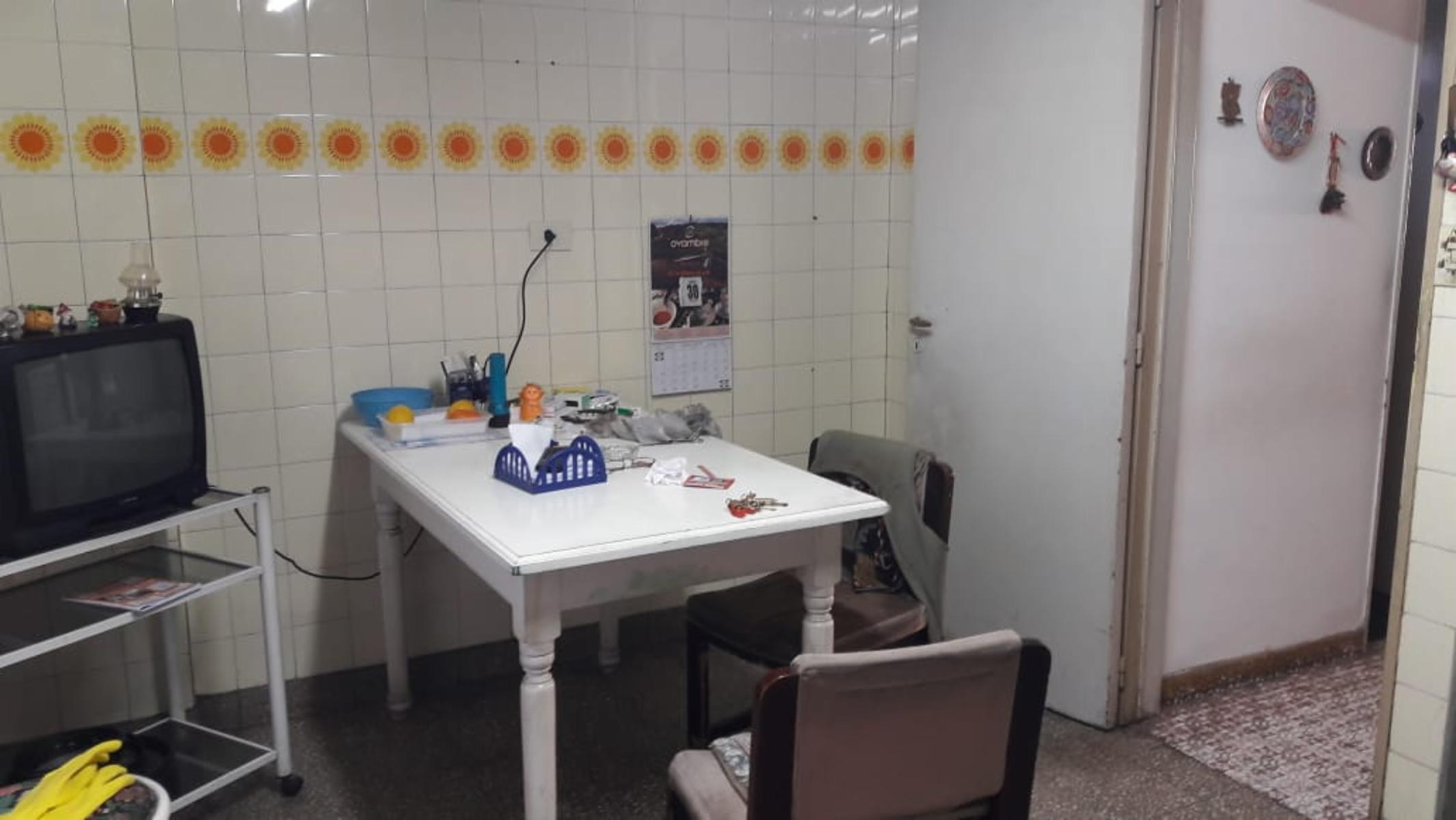 Departamento 3 ambientes con cochera en Villa Luro — foto 2