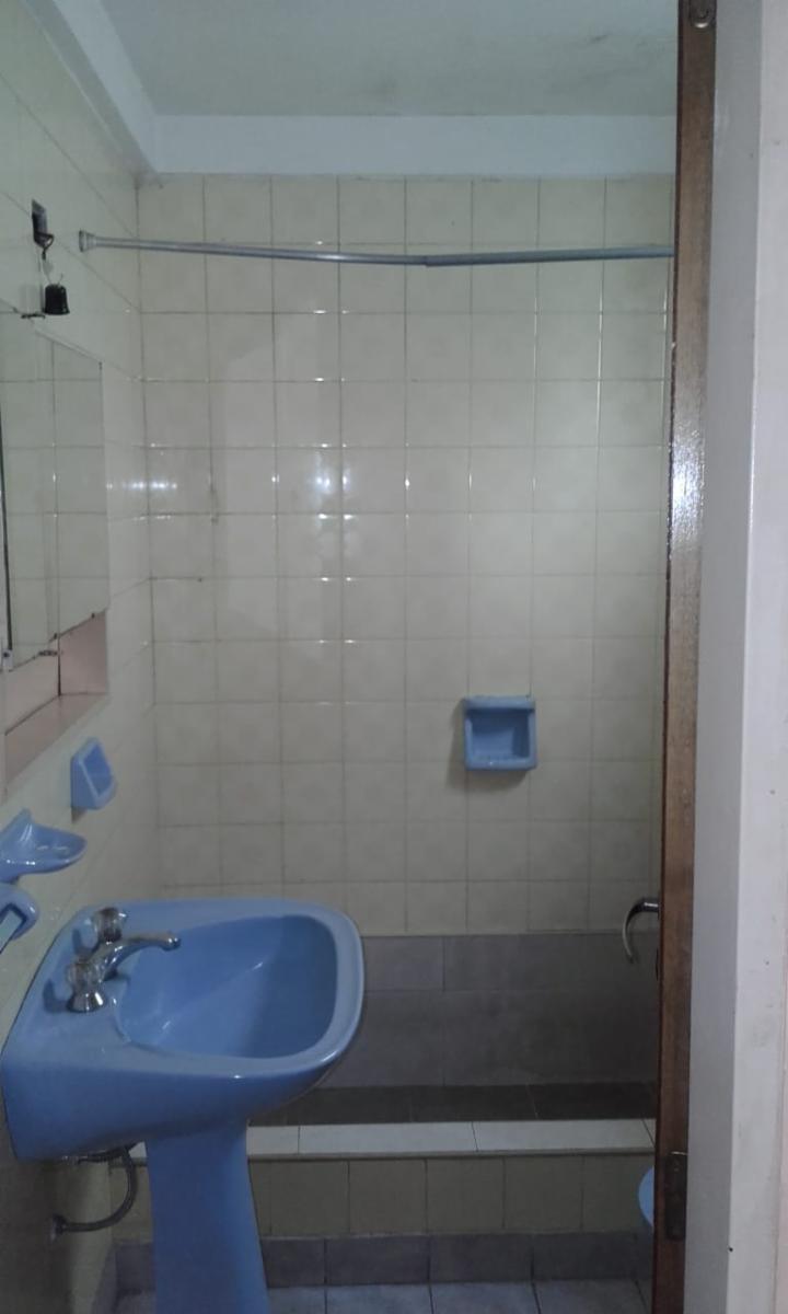 Depto. 3 ambientes en Liniers — foto 8