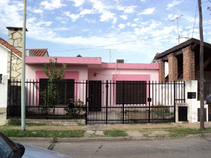 Casa en Venta en Castelar, Morón, Buenos Aires